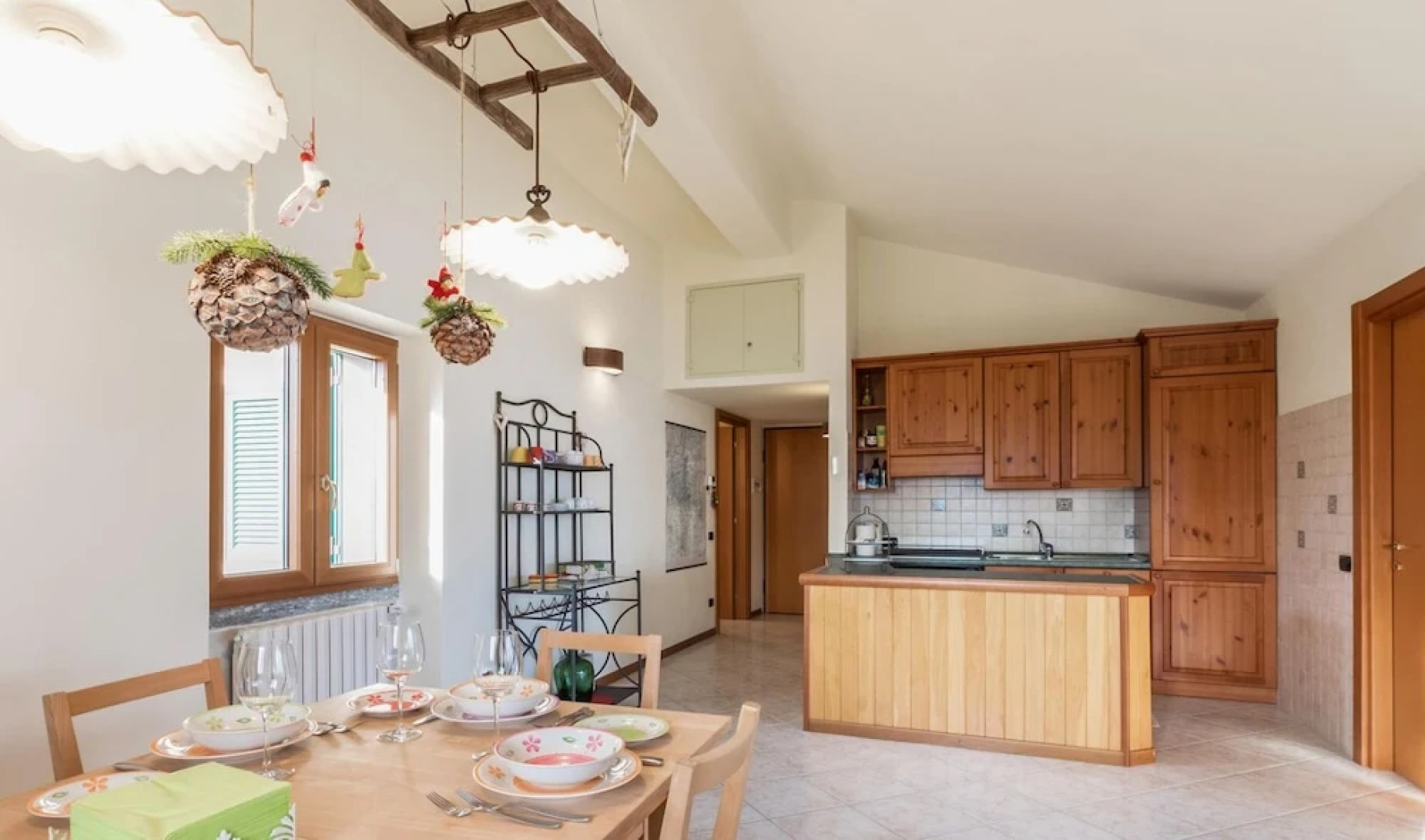 Easy Welcome Civenna Lake View