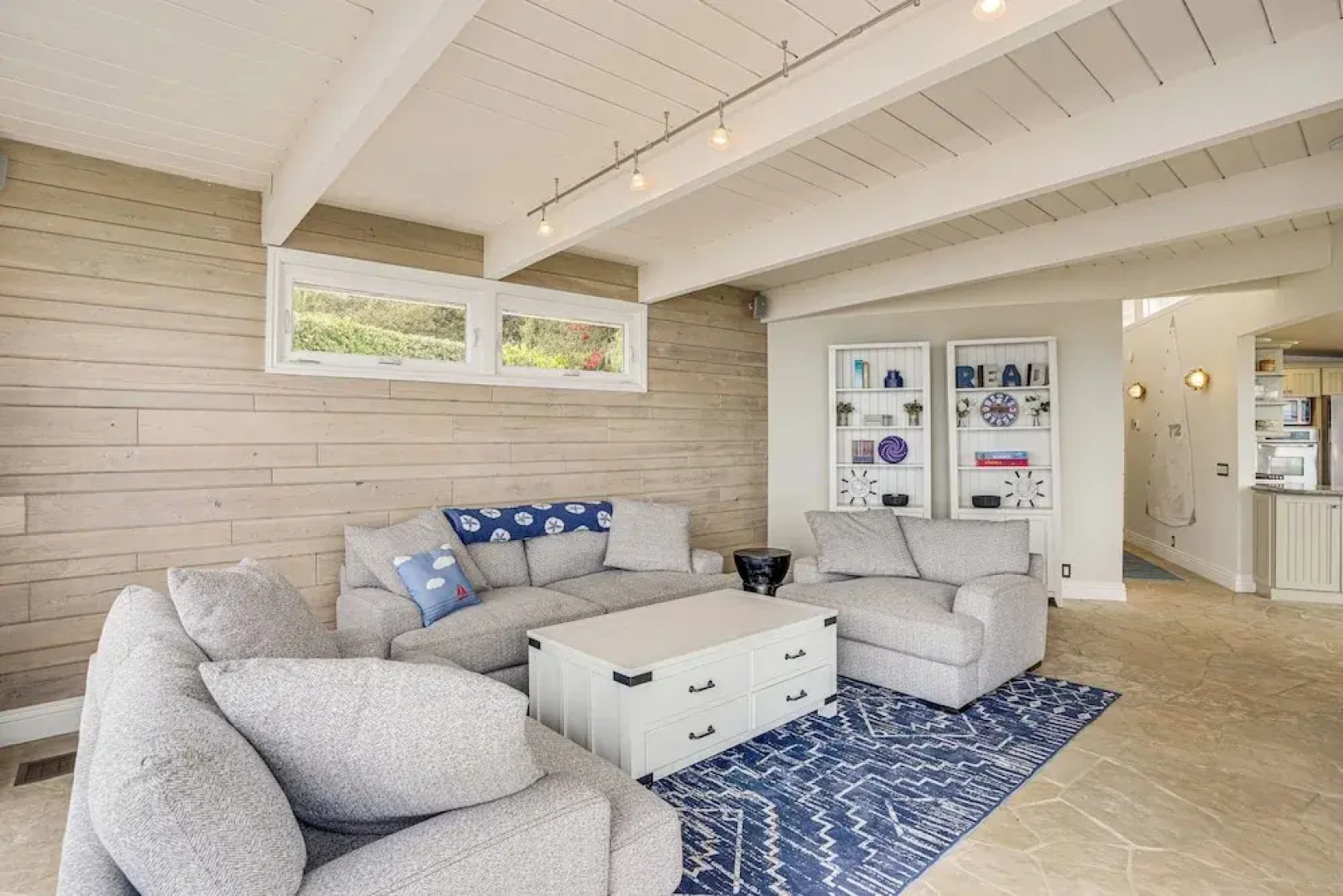 Walk to Private Beach: Rancho Palos Verdes Escape!