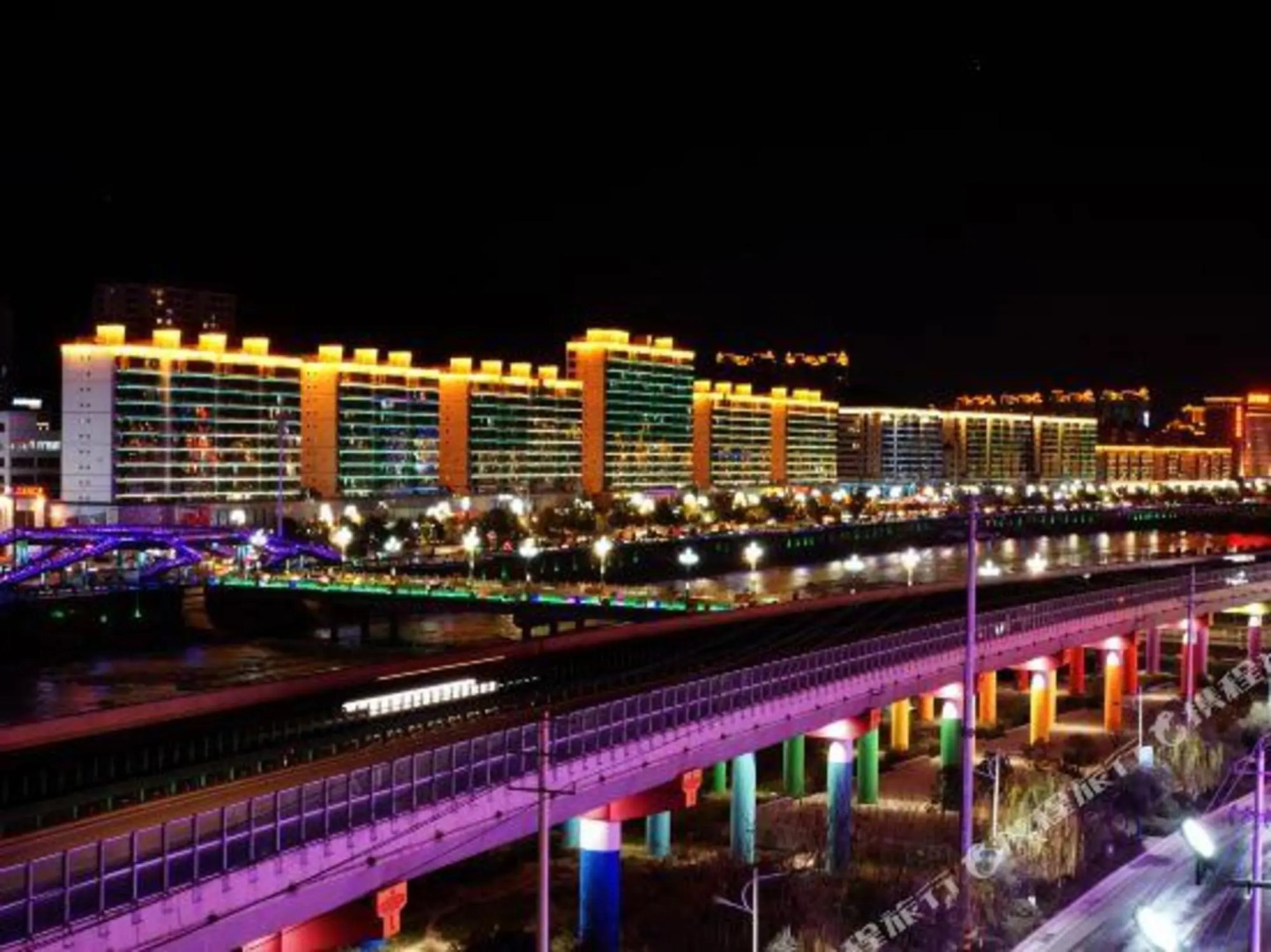 7 Days Premium Hotel (Longnan Changjiang Avenue)