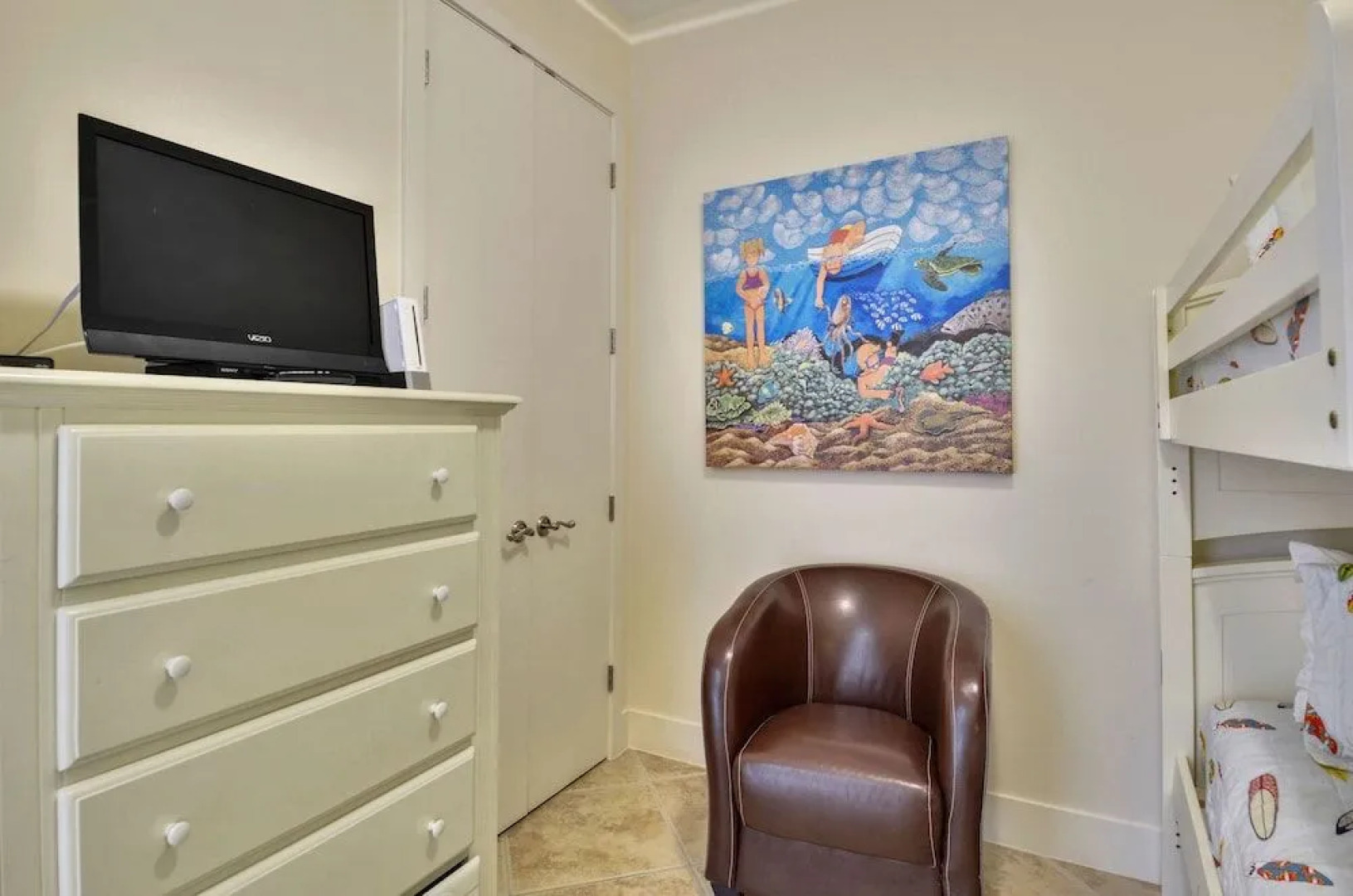 Diamond Beach 603 3 Br condo by RedAwning