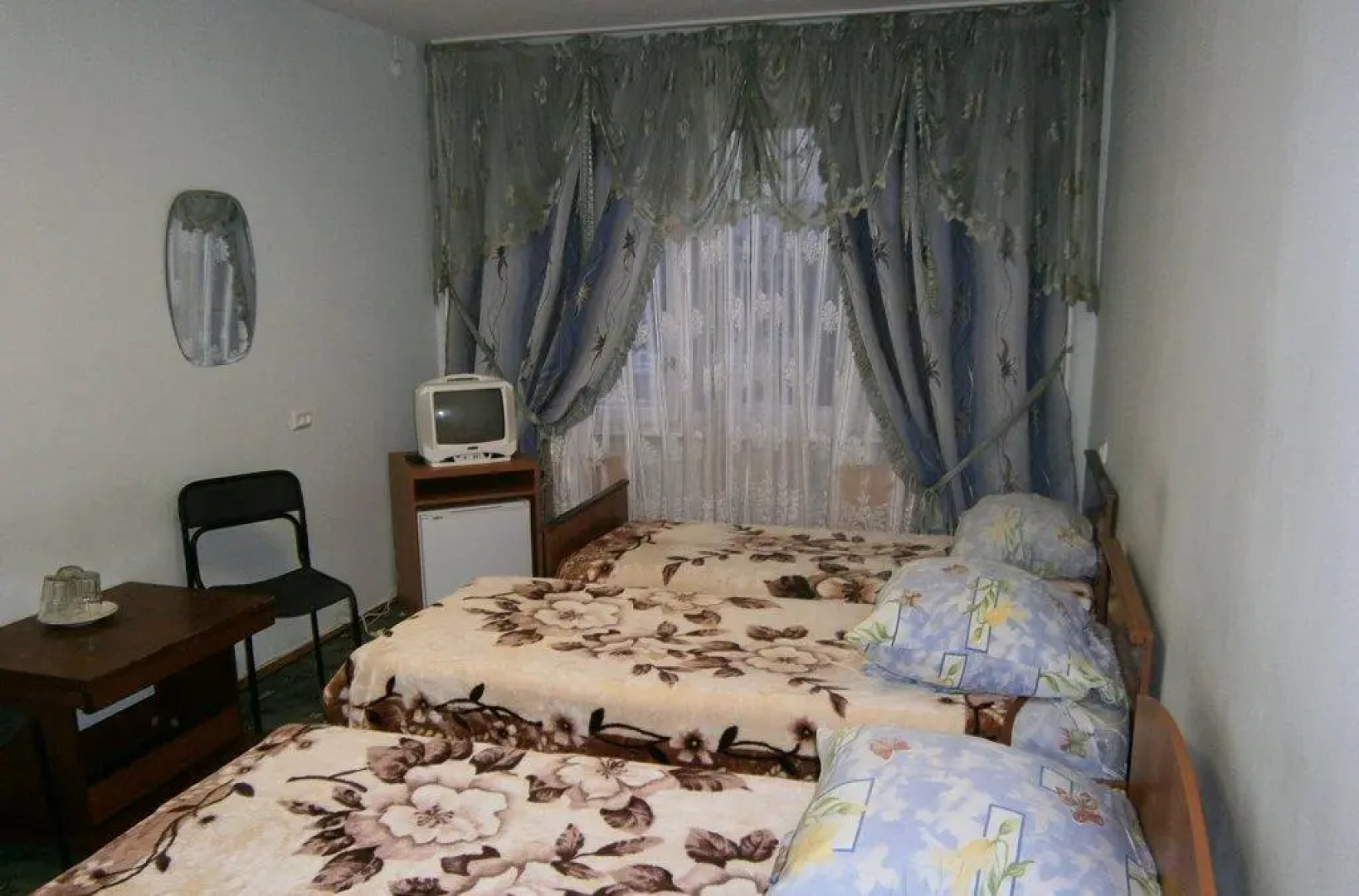 Меблированные комнаты А-Вест