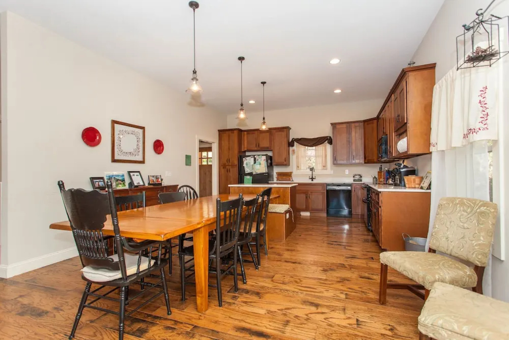 199 Atkins Loop Home 5 Bedrooms 3.5 Bathrooms Home