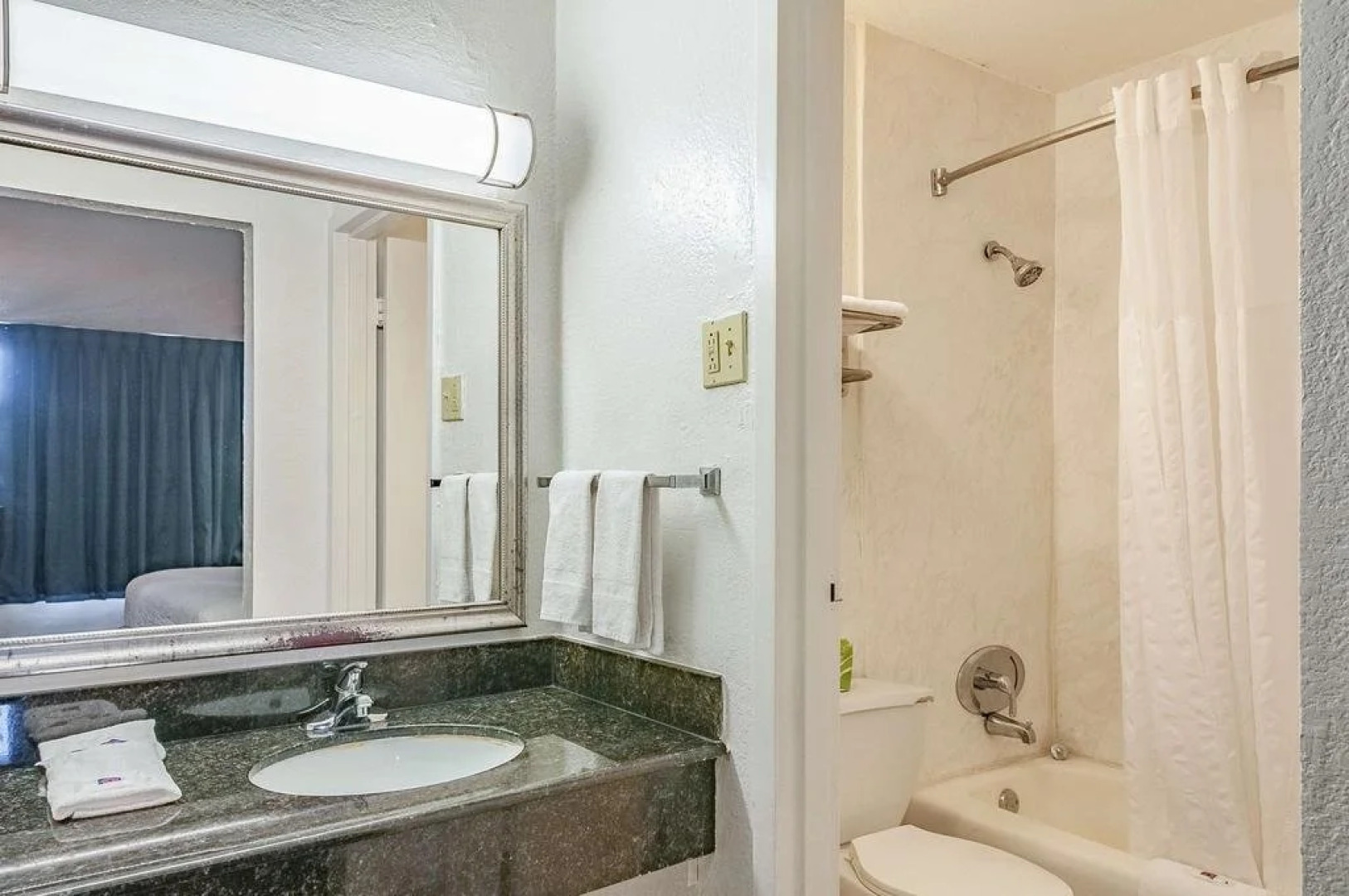 Executive Thibodaux New Orleans Hotel