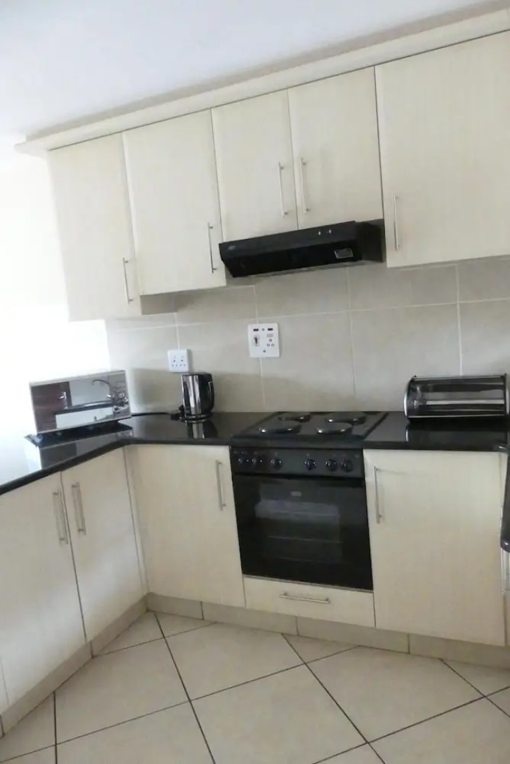 Flamingo Holiday Apartments