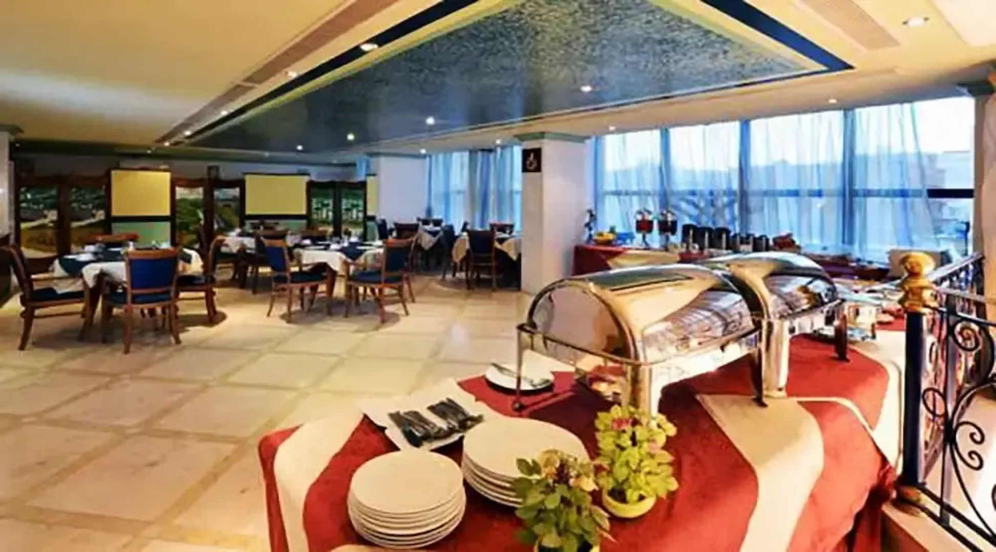 Boudl City Center Hotel