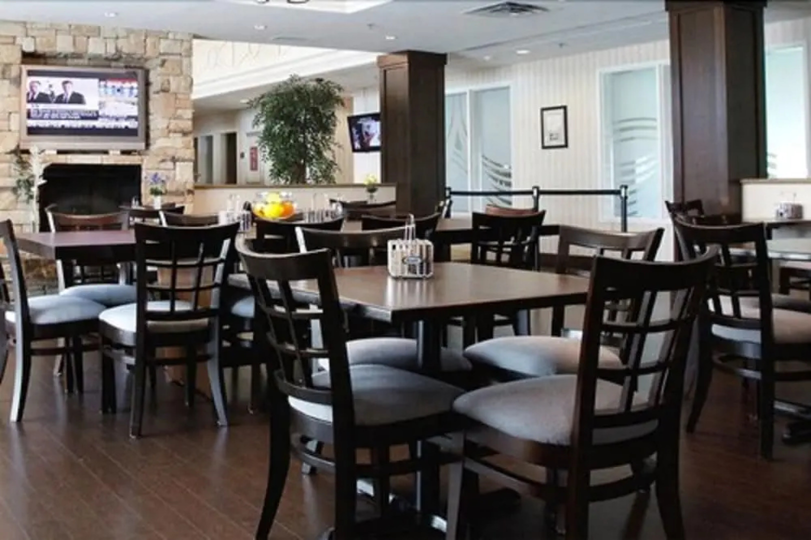 Admiral Inn Mississauga Toronto