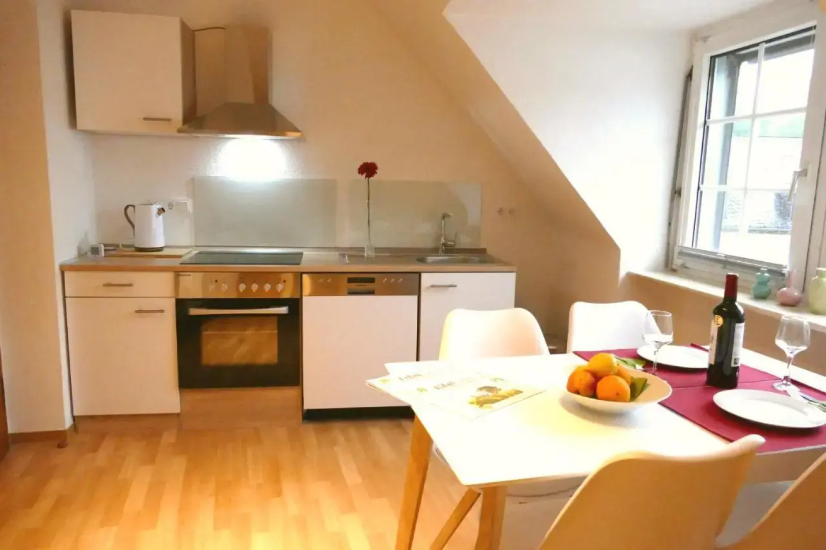 Daun Under (Adults Only)