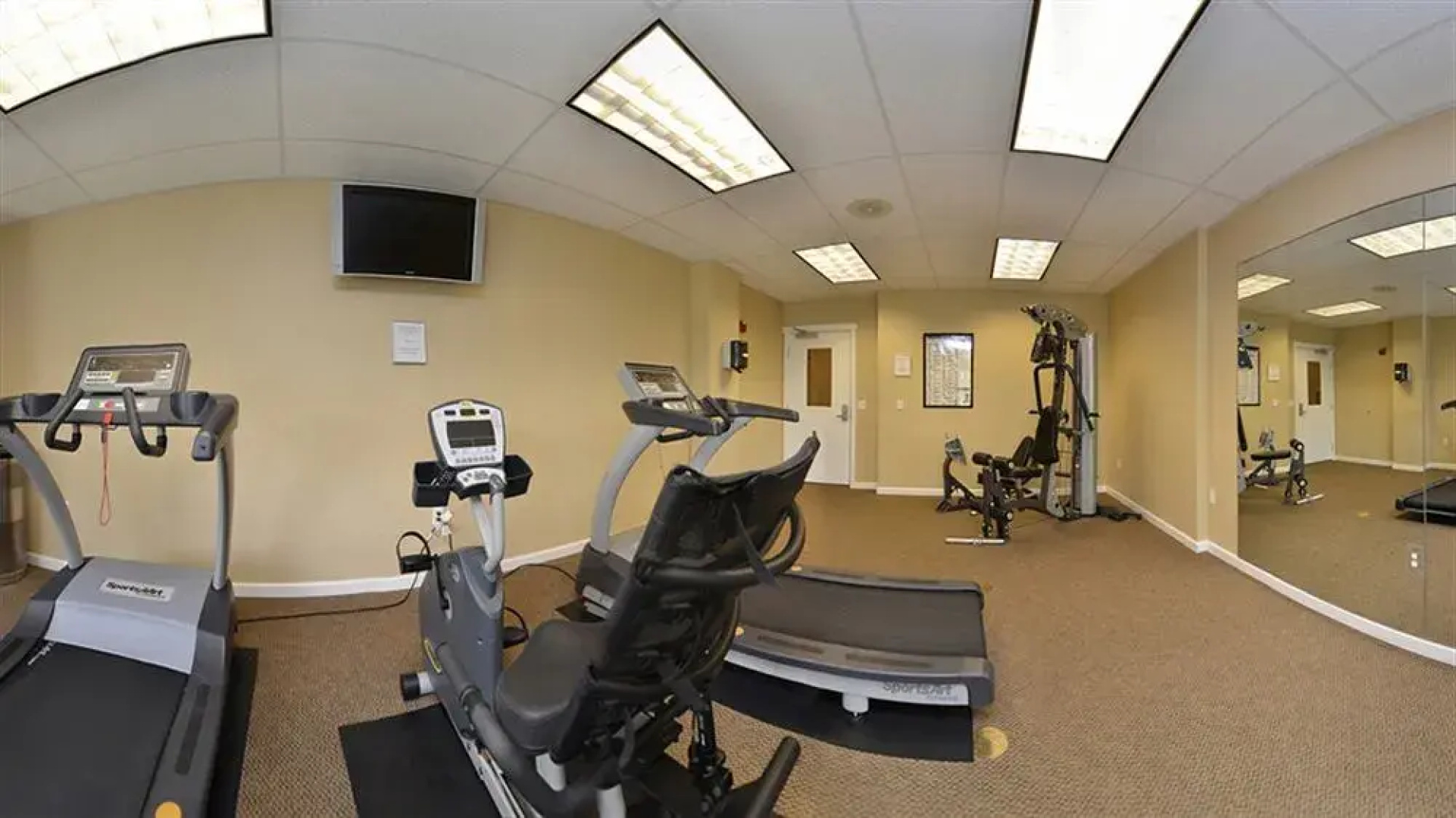 Rivertide Suites Hotel