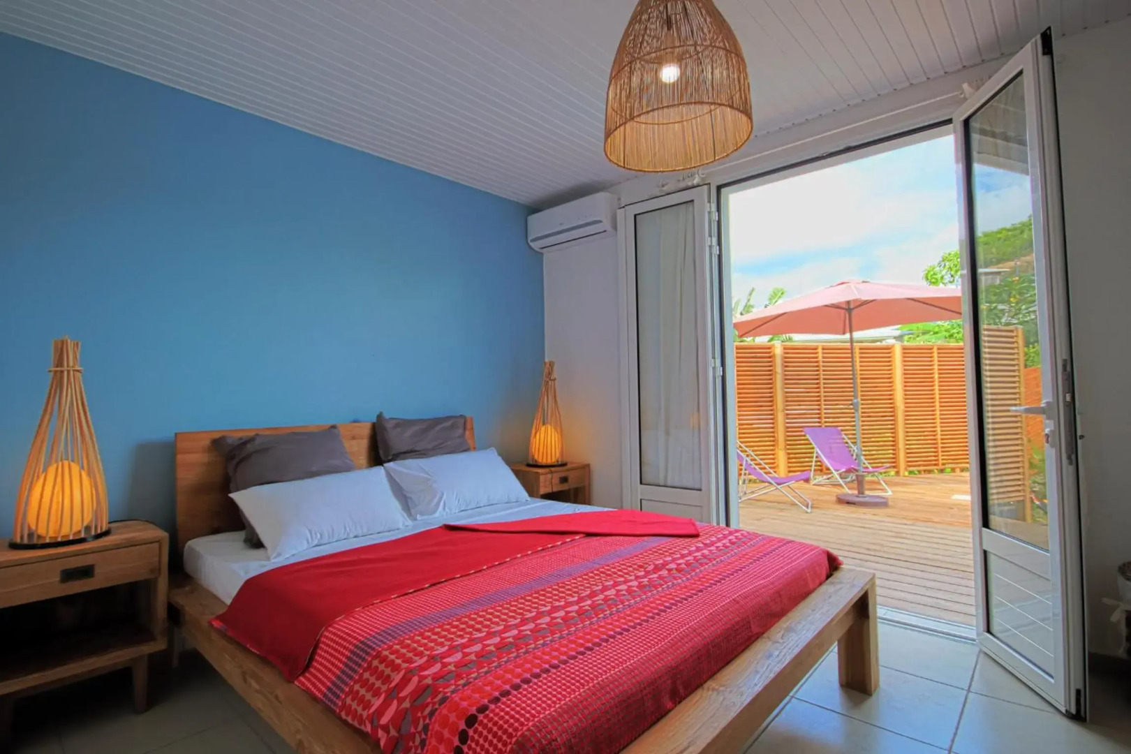 Villa with private pool MQDI53