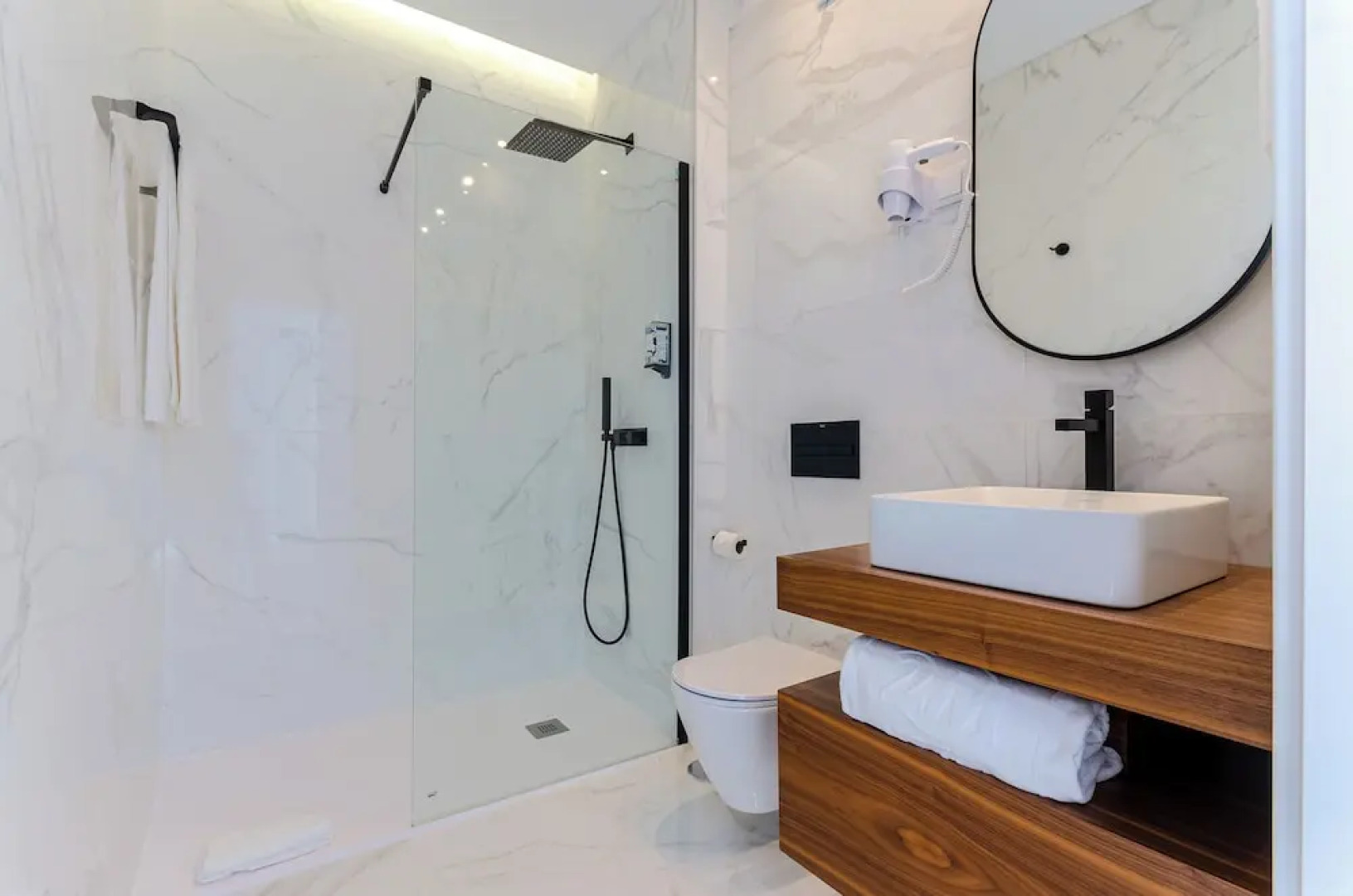 2M Boutique Hotel