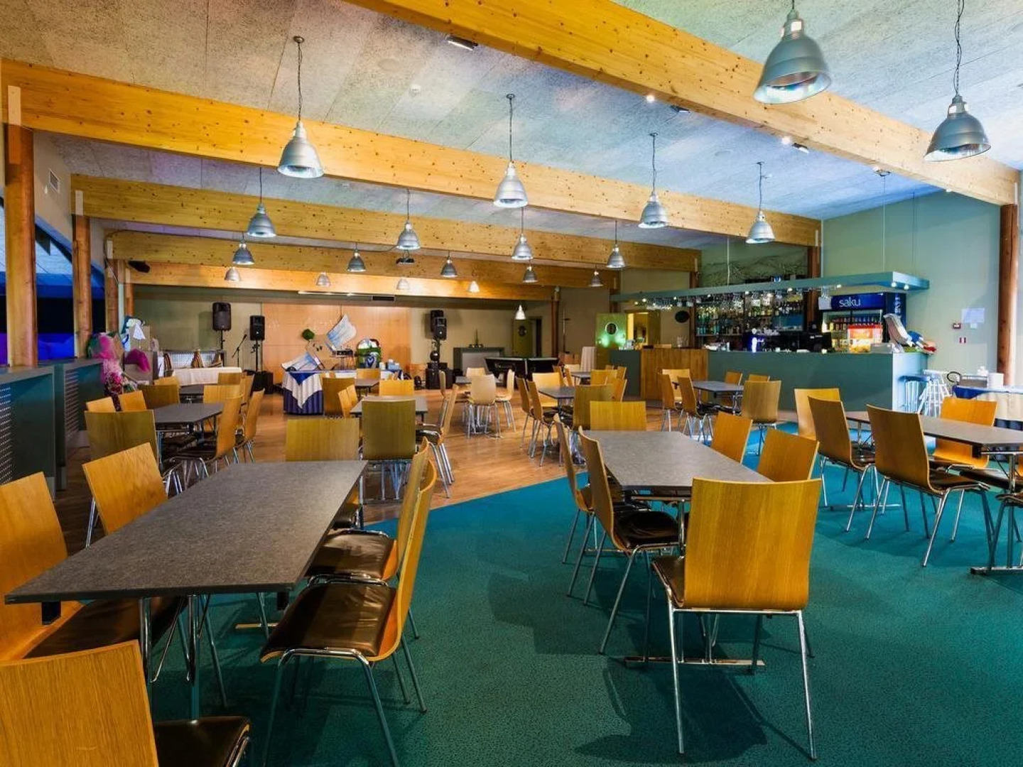 Roosta Holiday Village