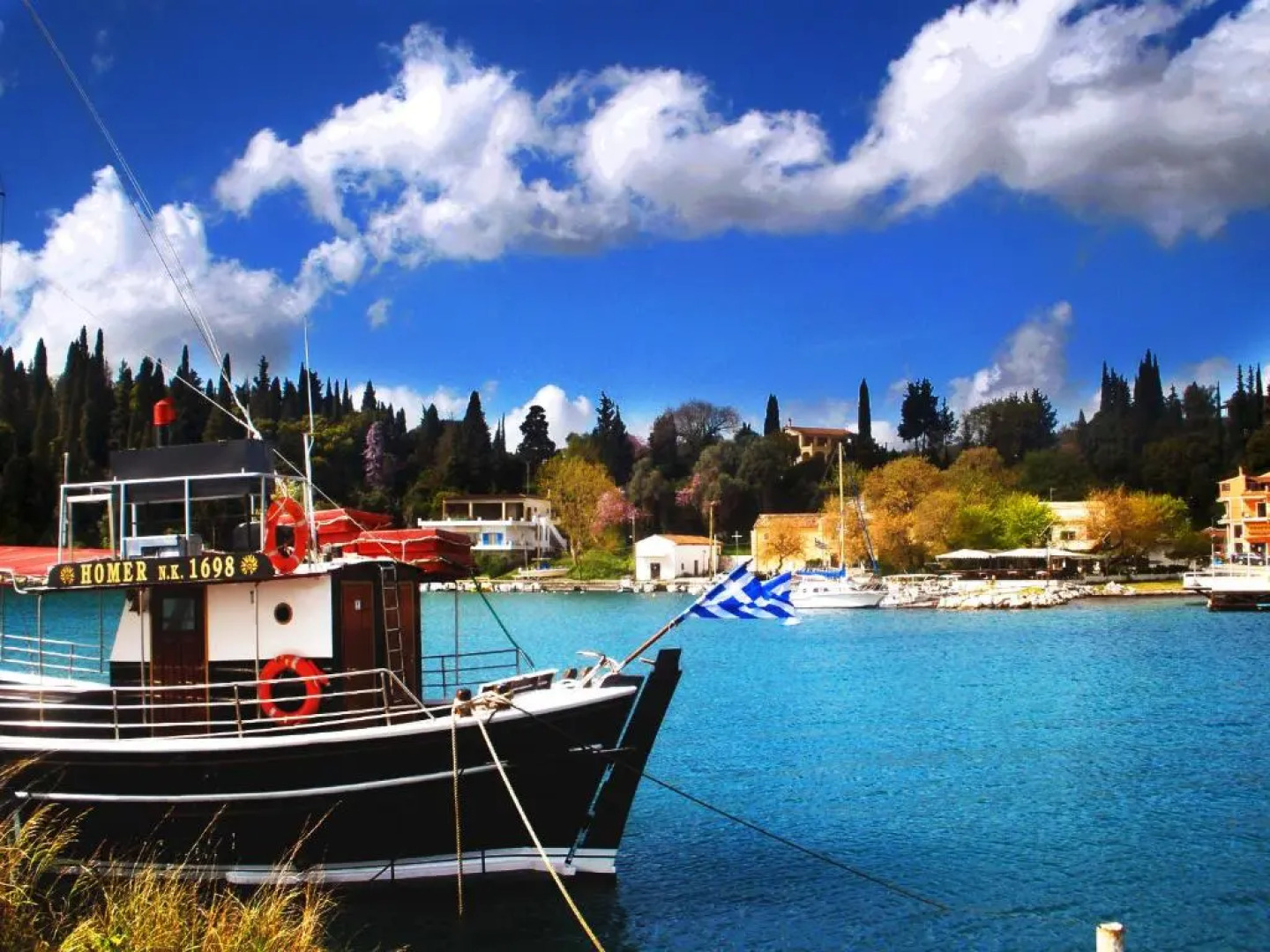 Paraskevi Apartments