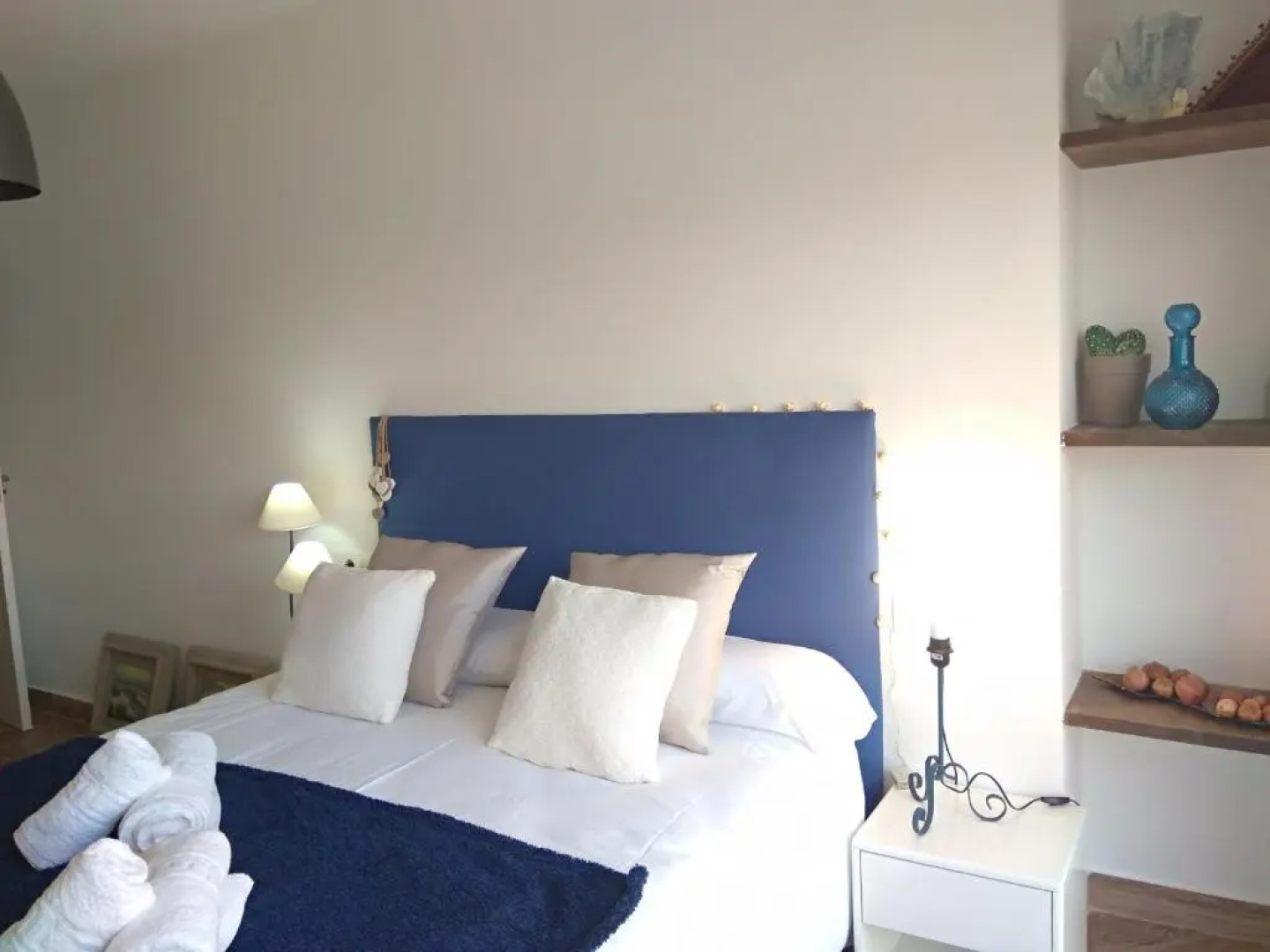 Apartamento a 150 metros del Mar, parking y Wifi