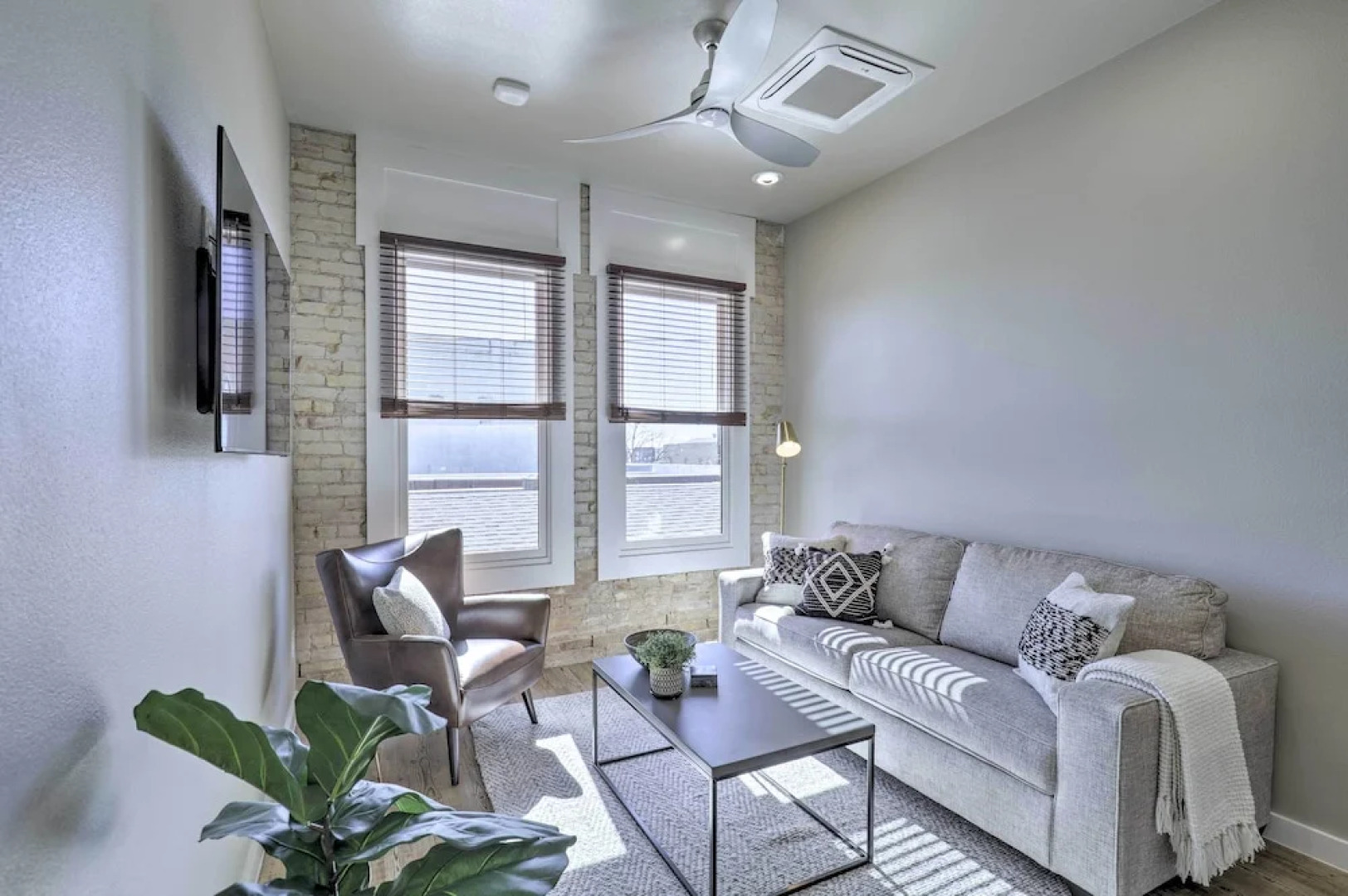 Inviting San Marcos Apartment w/ Washer/dryer