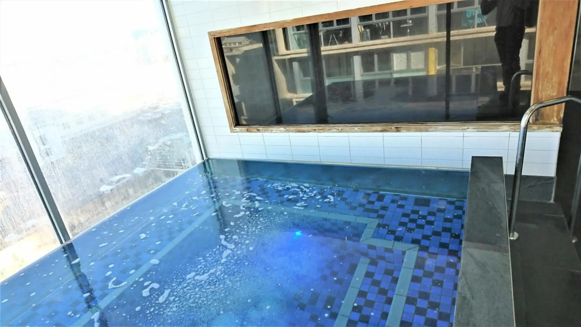 Hi 5 Stars Luxury Adelaide City Apartment