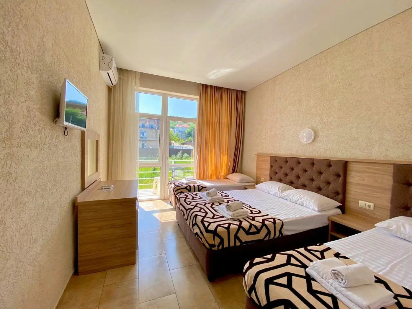 Одиссей (Джубга)