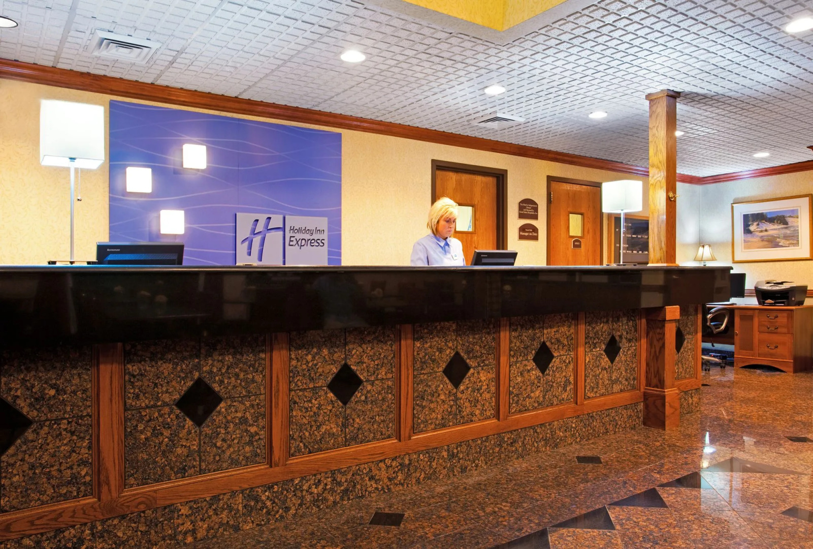 Candlewood Suites Grand Rapids Airport