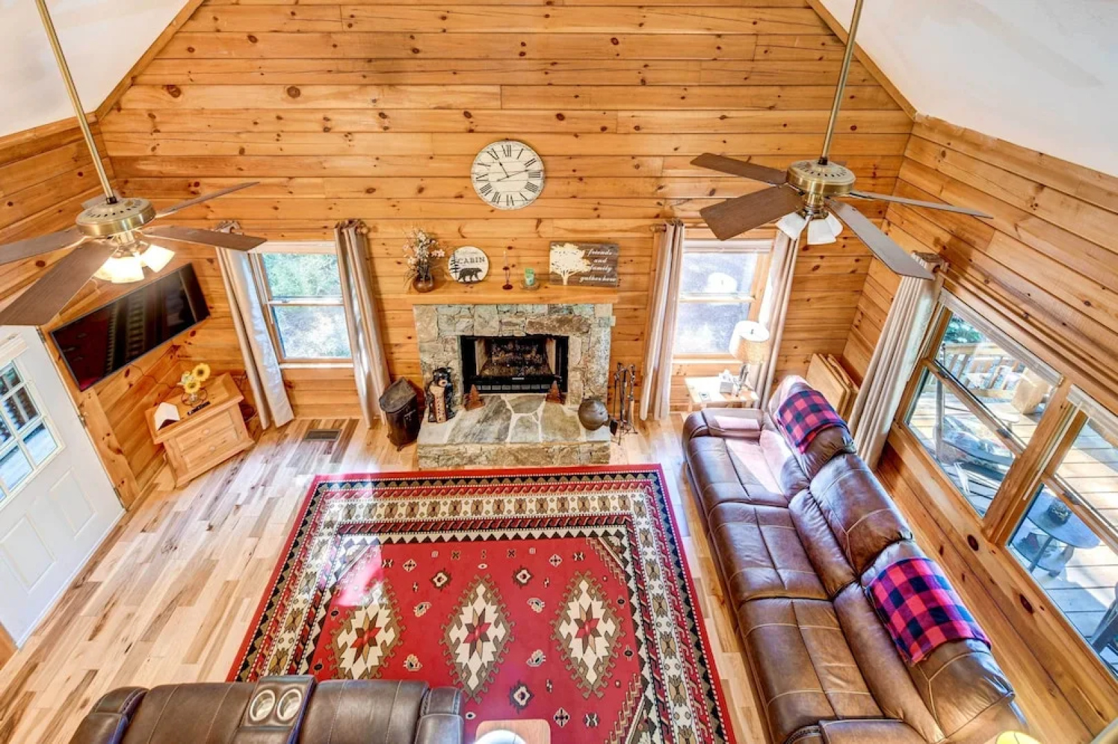 Waynesville Cabin w/ Covered Deck & Fire Pit!