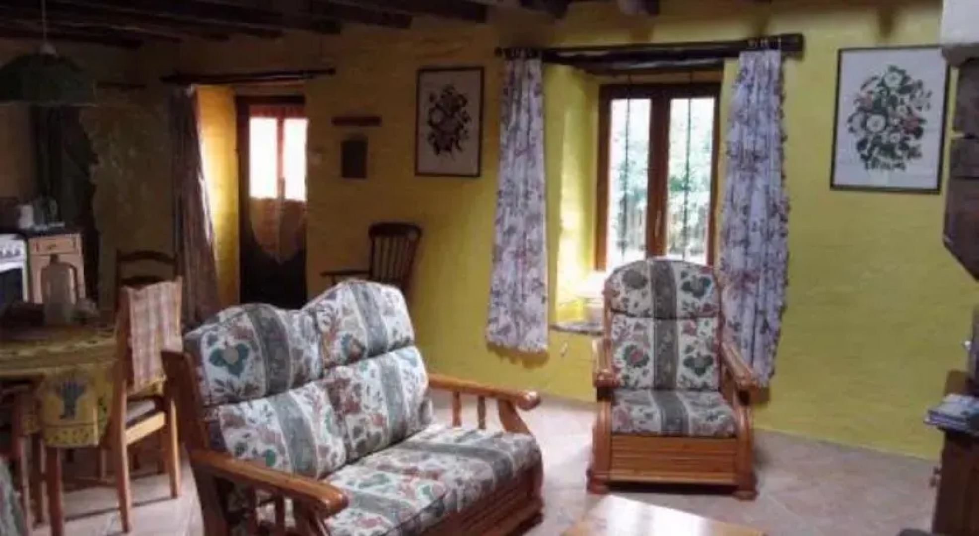 Rustique Cottages - Cuckoo and Pic Cottages