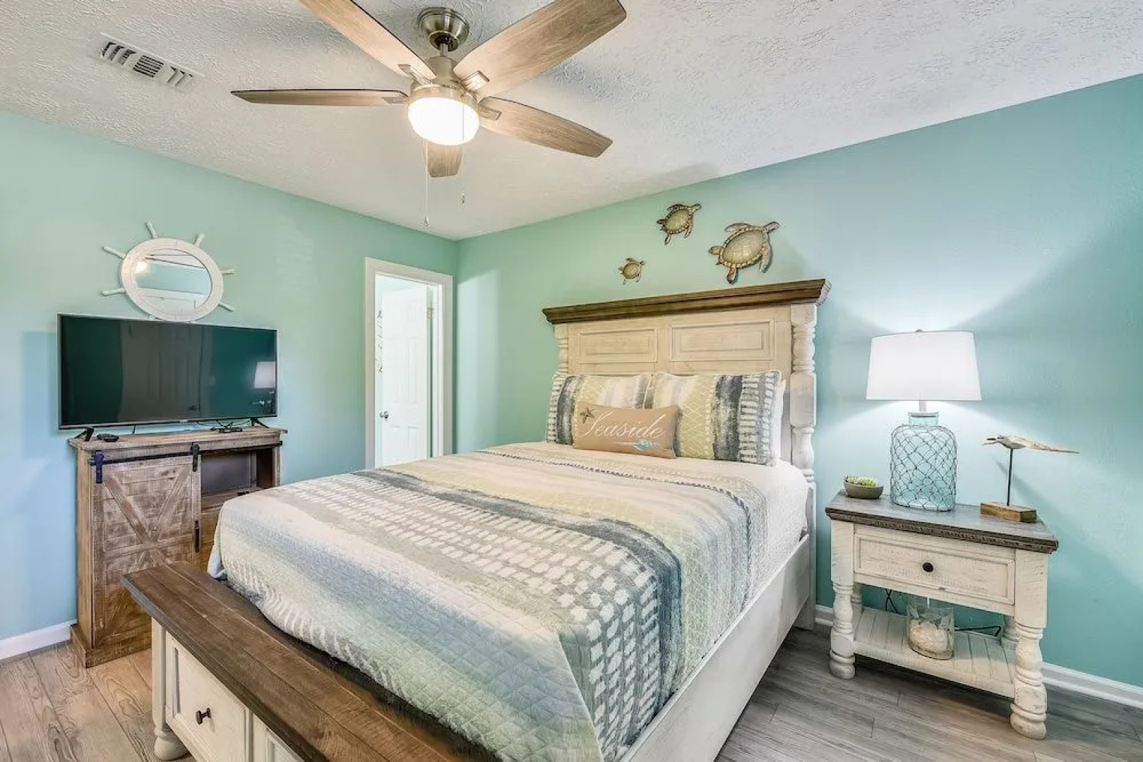 Grand Lagoon Cove by Book That Condo