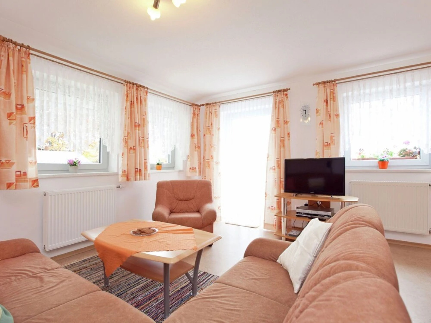 A Modern, 4 Person Holiday Home with Sole Occupancy with Mit All-Inclusiv-Card