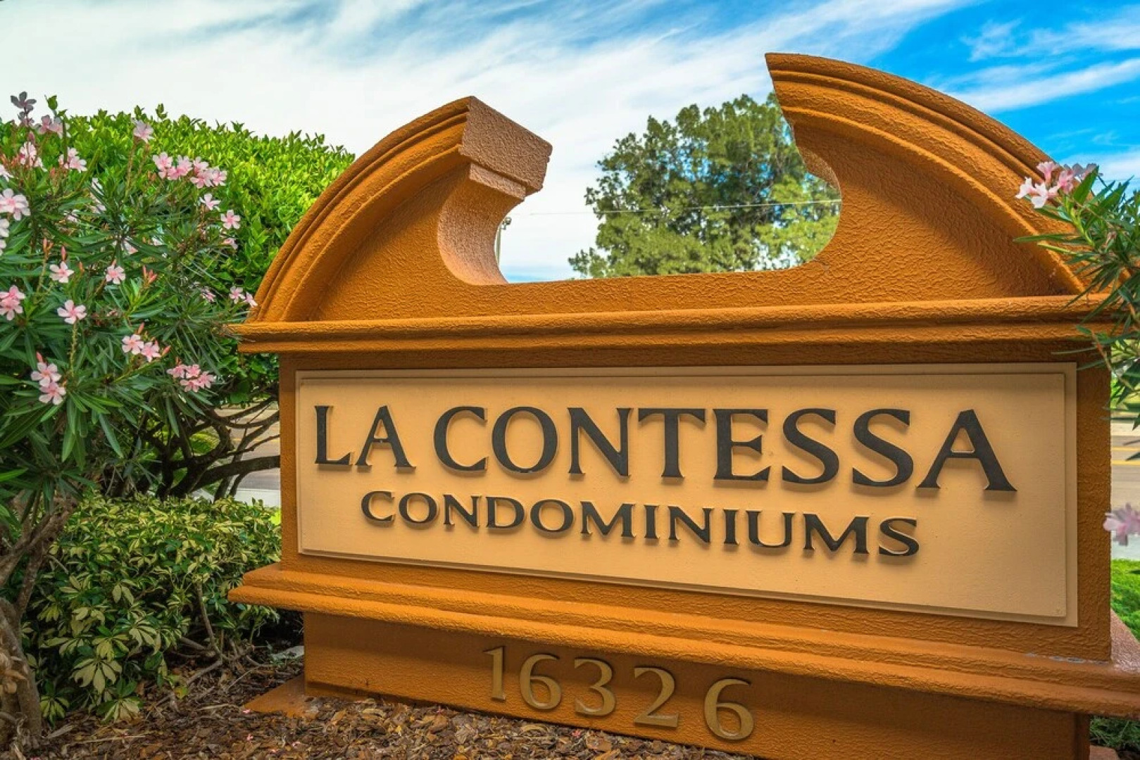 La Contessa 307 - Three Bedroom Condo