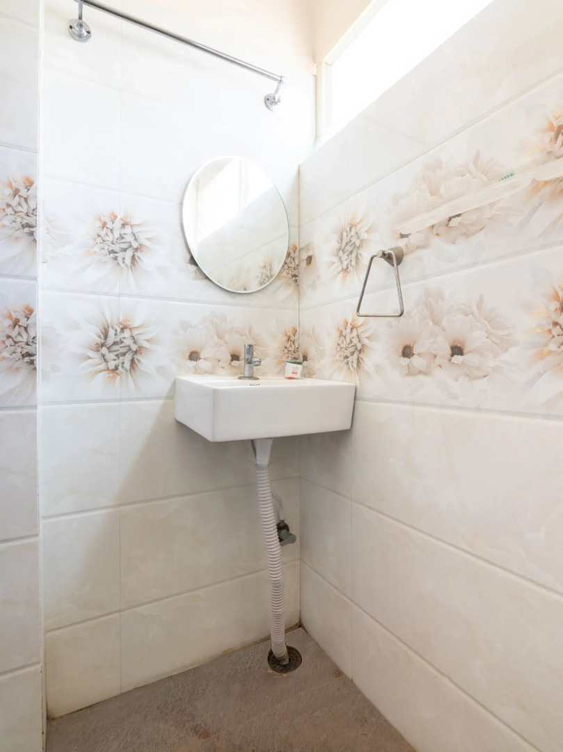 OYO 15270 Atithi Residency