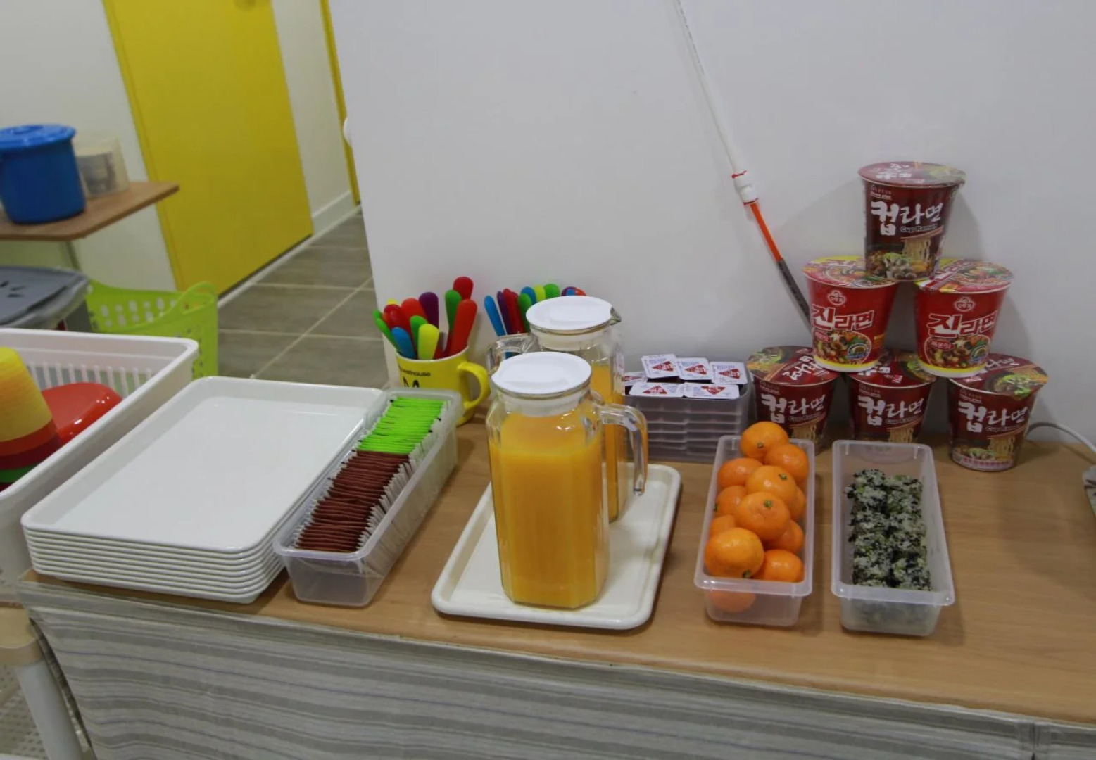 24 Guesthouse Myeongdong Town