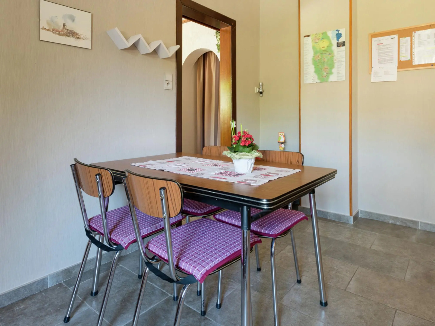 Spacious Holiday Home With Large Garden