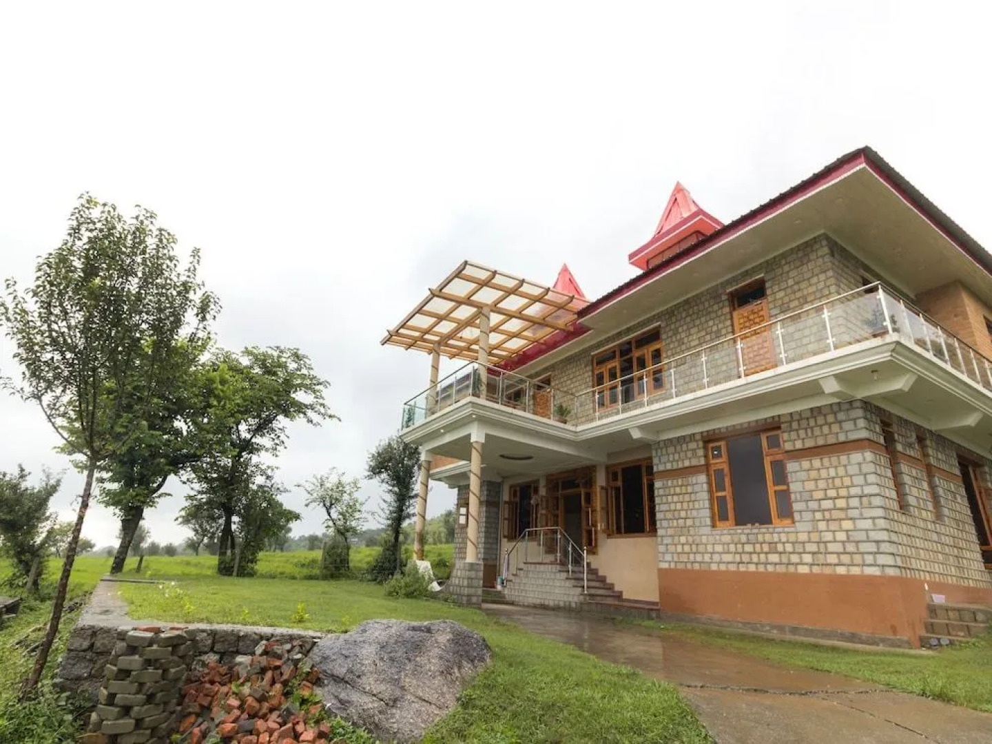 OYO 16593 Home Luxury 3BHK Galaxy Villa Andrar