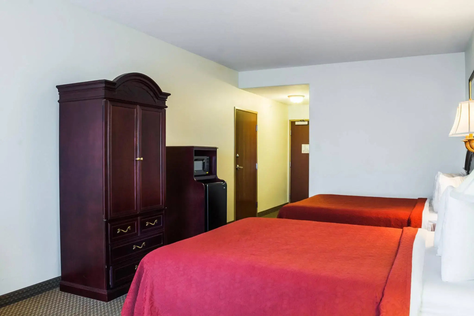 Clarion Pointe Sioux Falls Airport