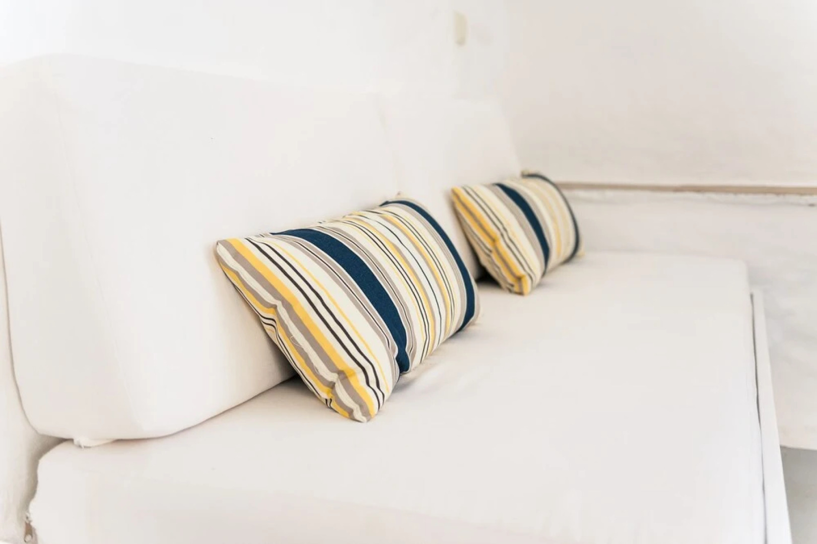 White Sun maisonette overlooking the sea