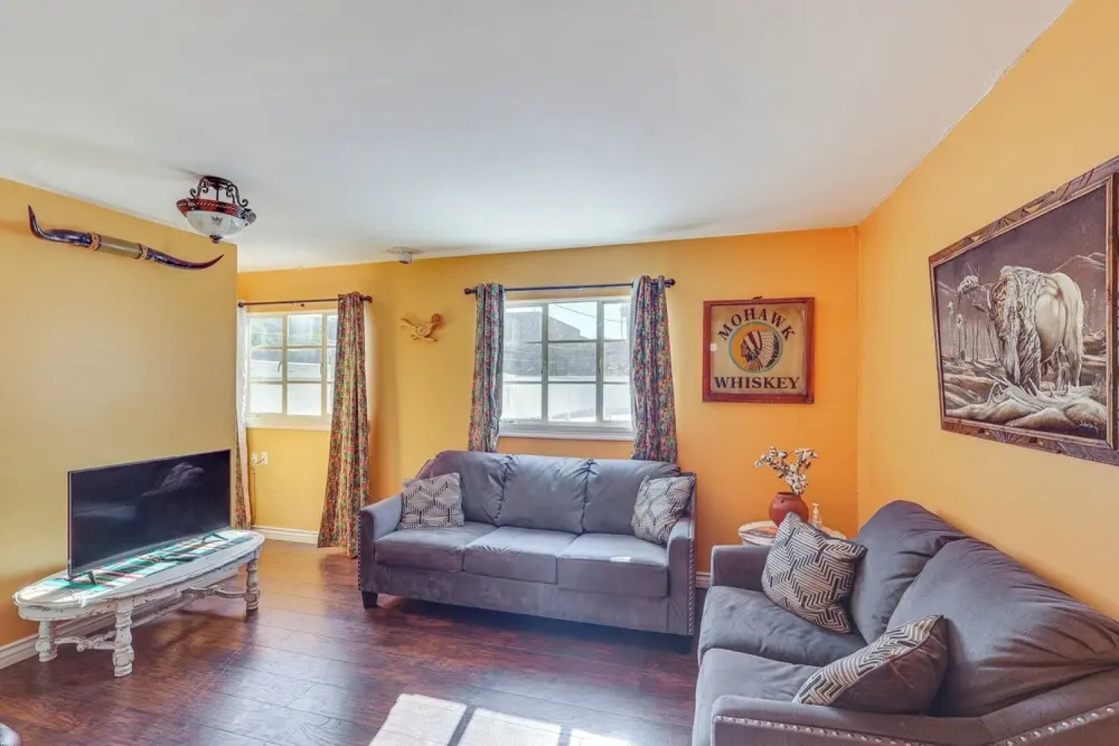 Route 66 Retreat Steps to Beale St in Dtwn Kingman