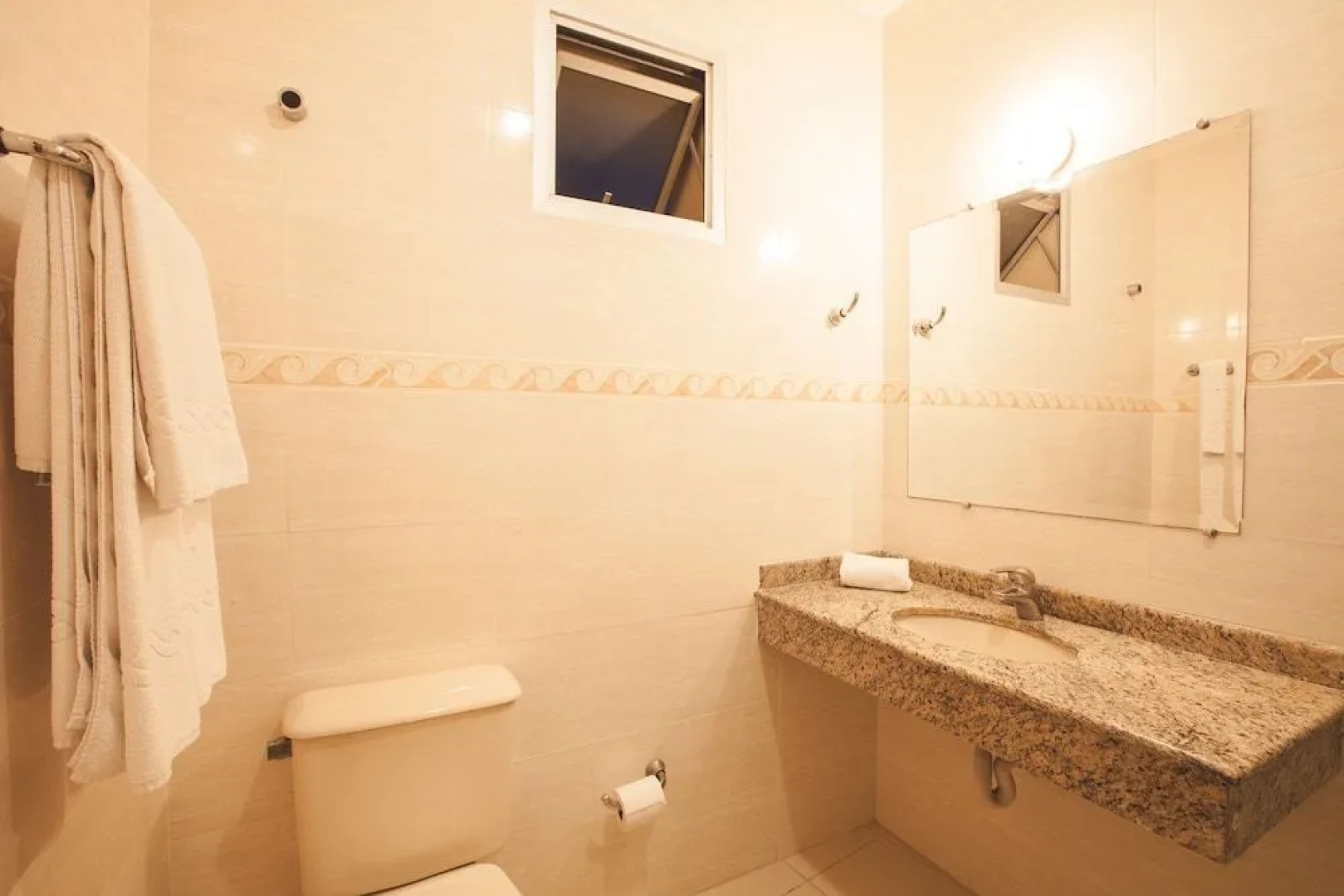 Hotel Curitiba Palace Slim