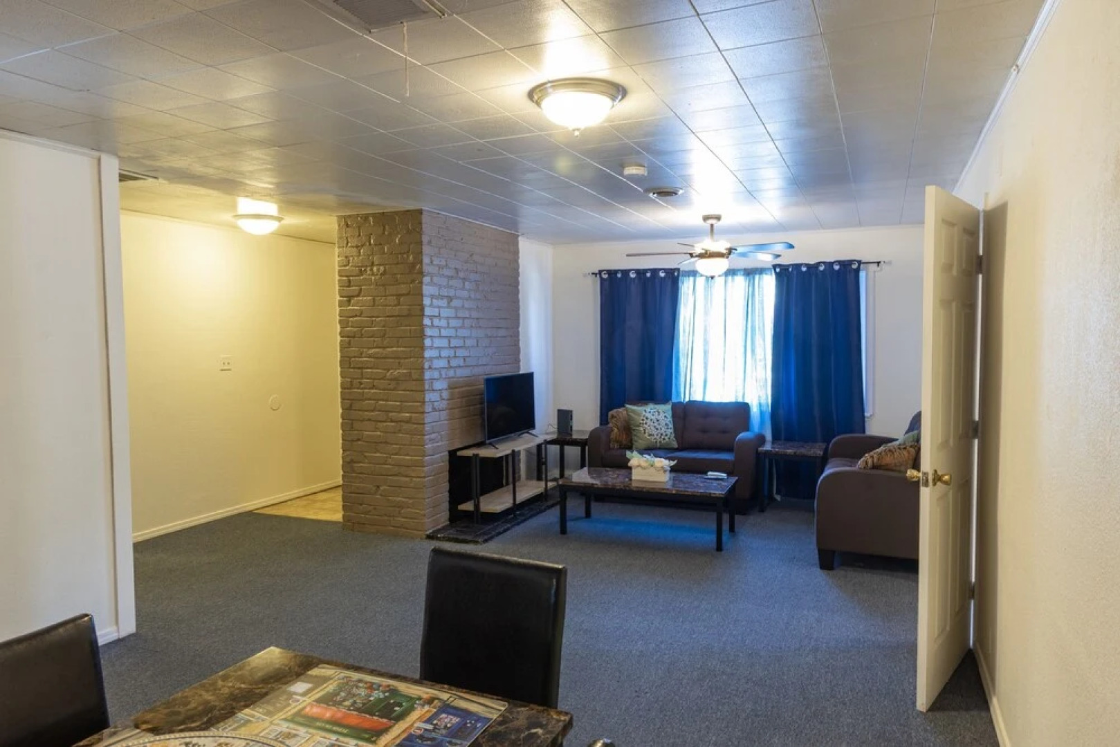 Cozy, 4-bedroom Near Concord Bart