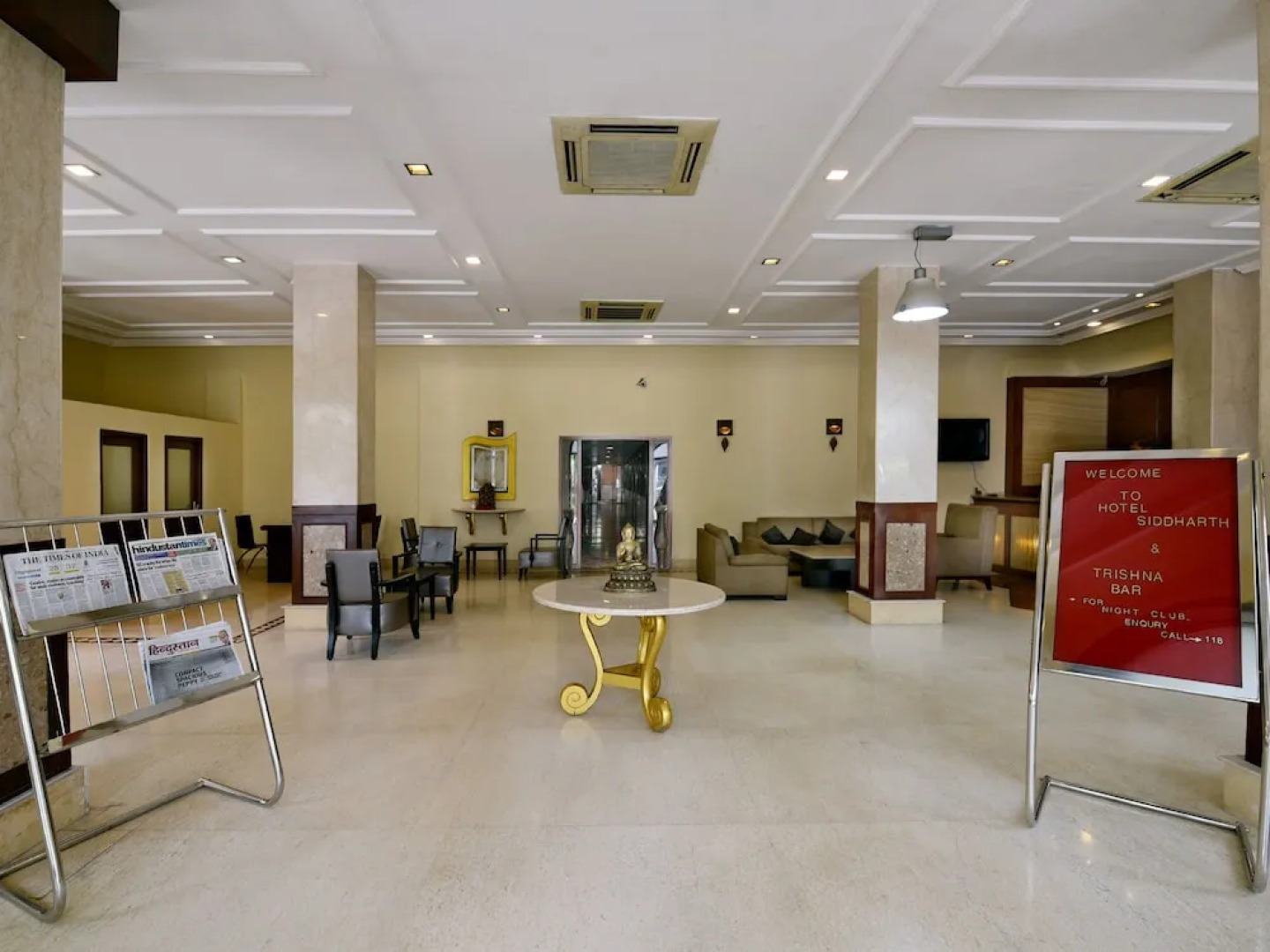 OYO 10706 Hotel Siddhartha