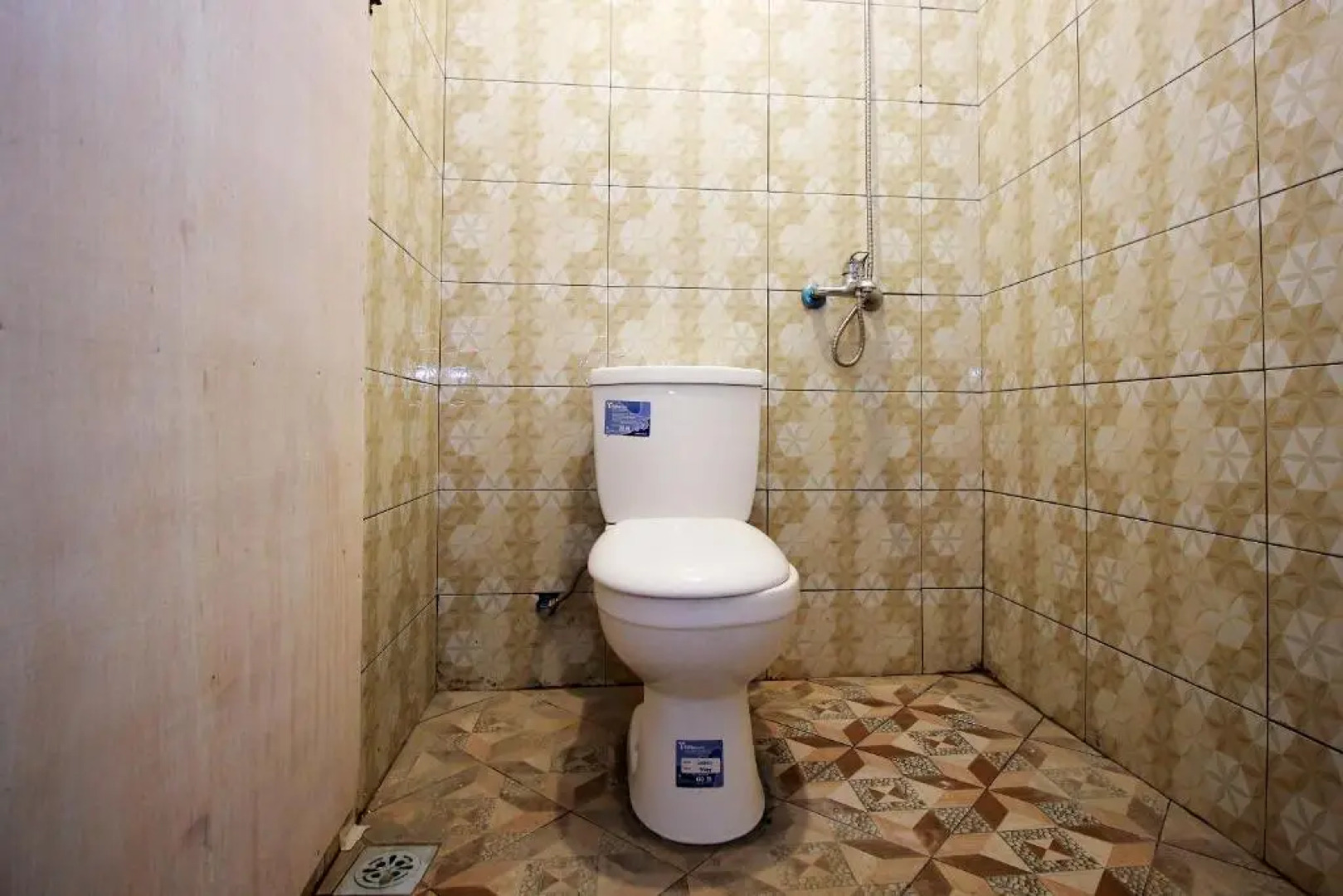 OYO 2647 Anissa Guest House