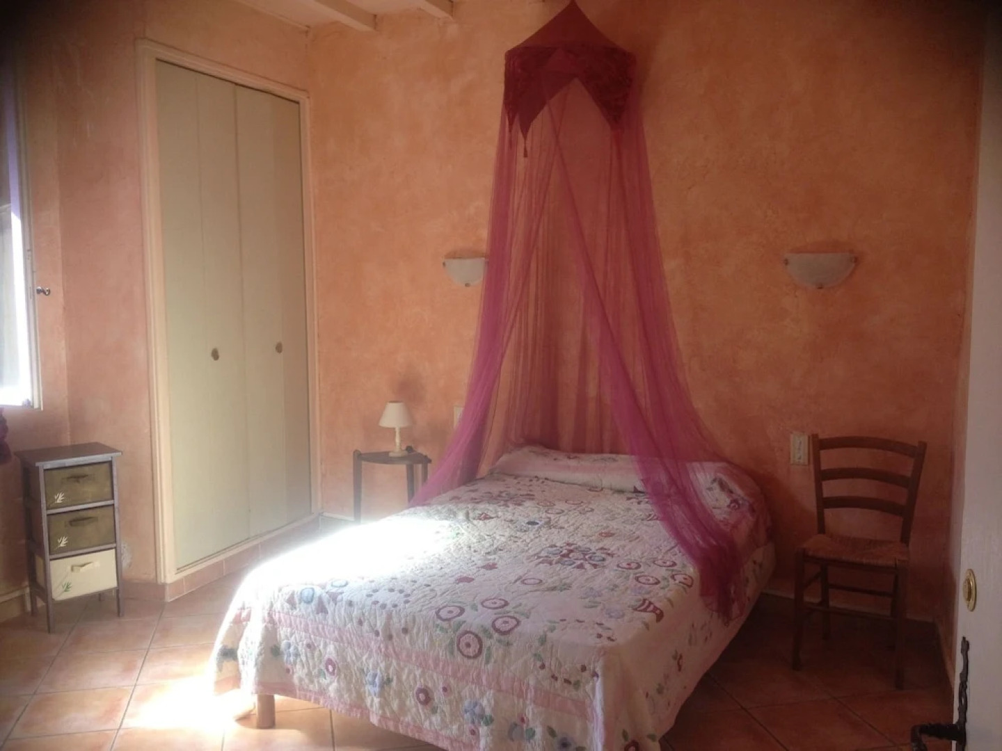 House With 5 Rooms in Le Teil, With Furnished Terrace and Wifi