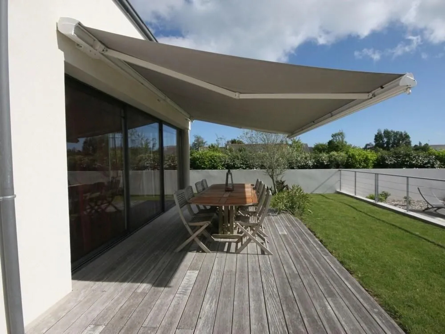 Luxurious Villa with Private Pool in Loctudy France