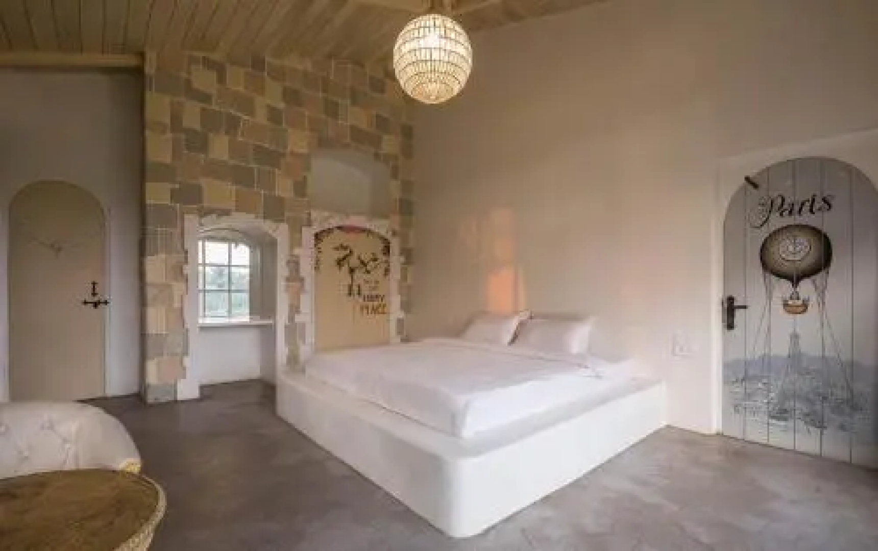 SaffronStays Casa Blanca