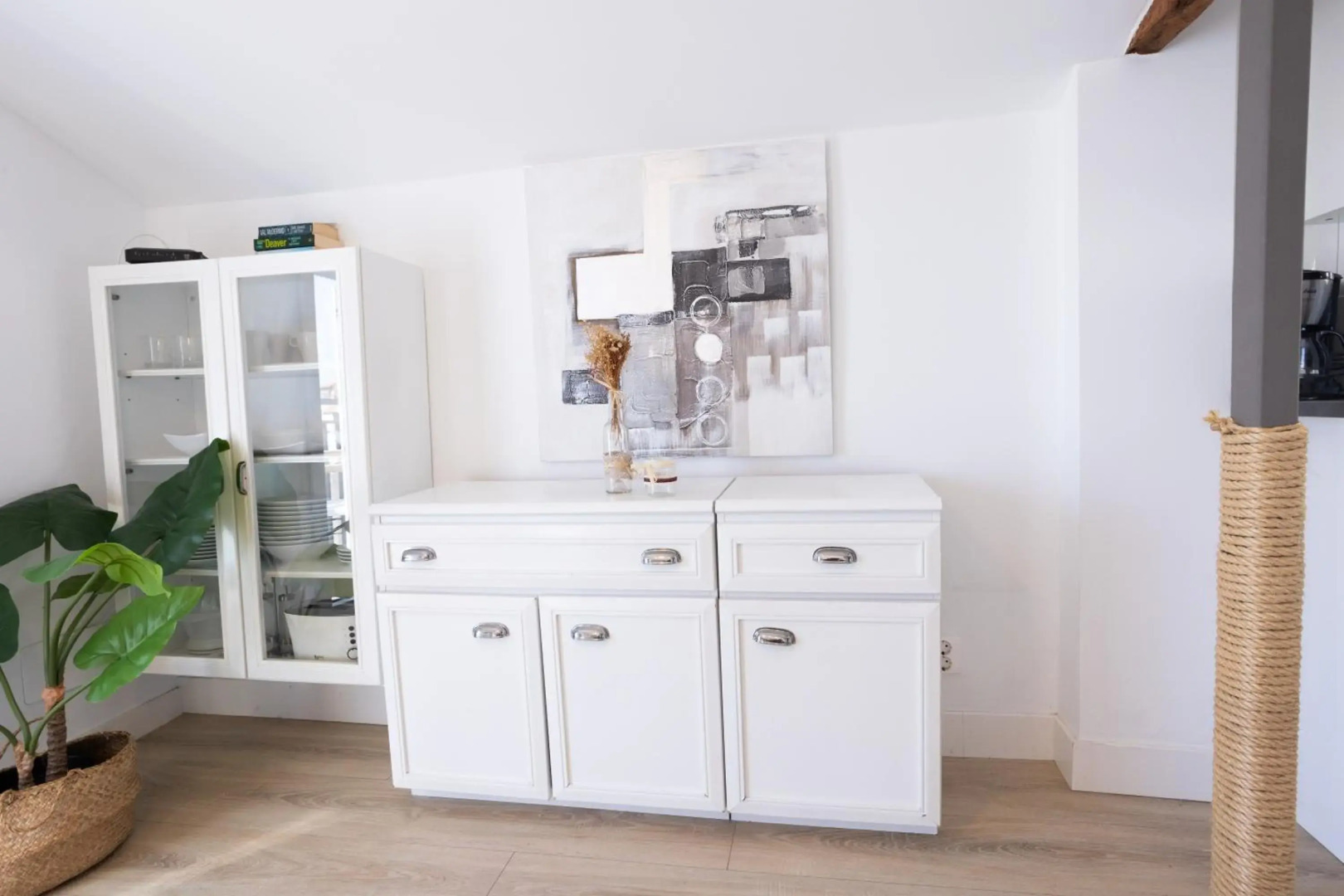 Torrontero con vistas al mar