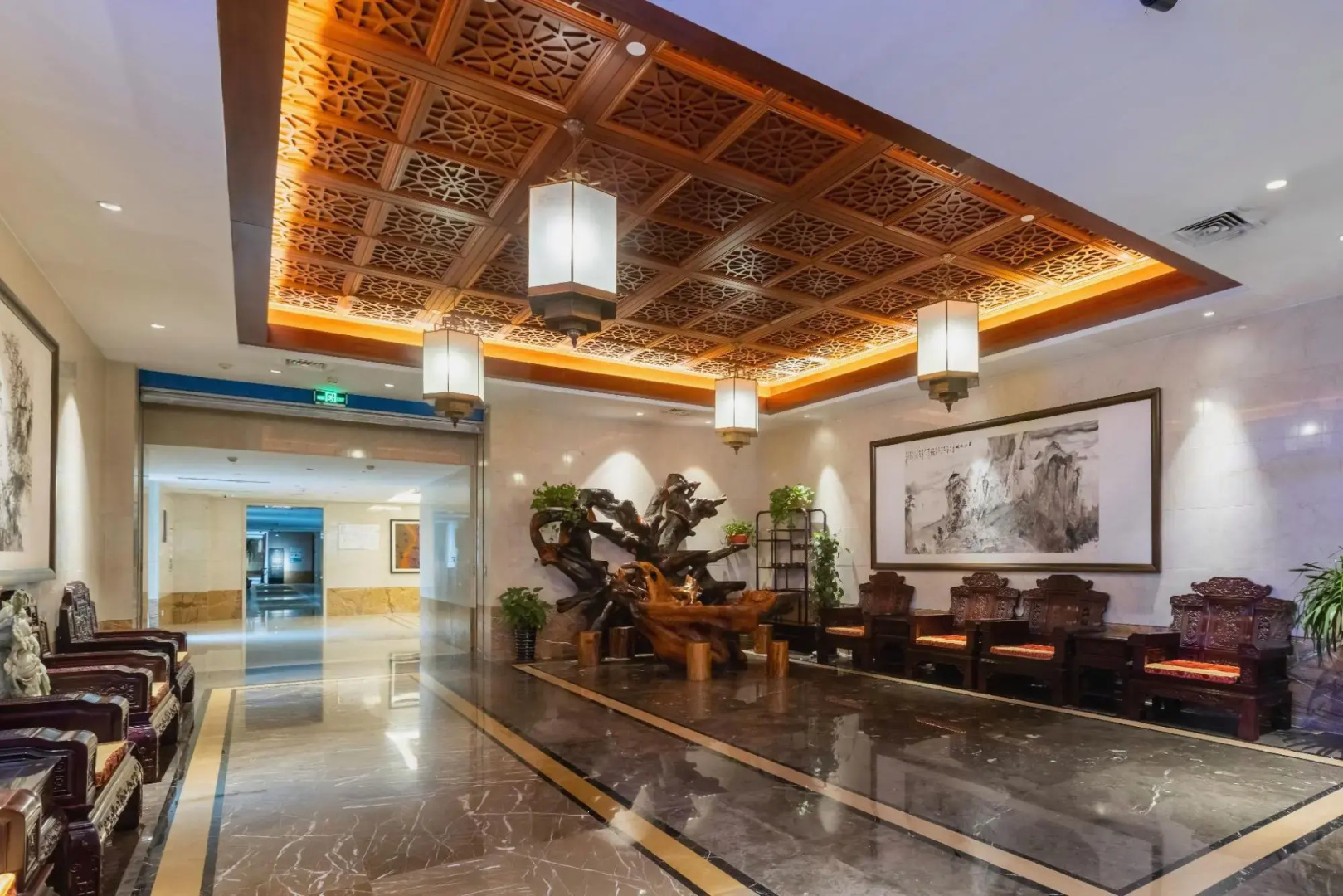 Grand Barony Hotel