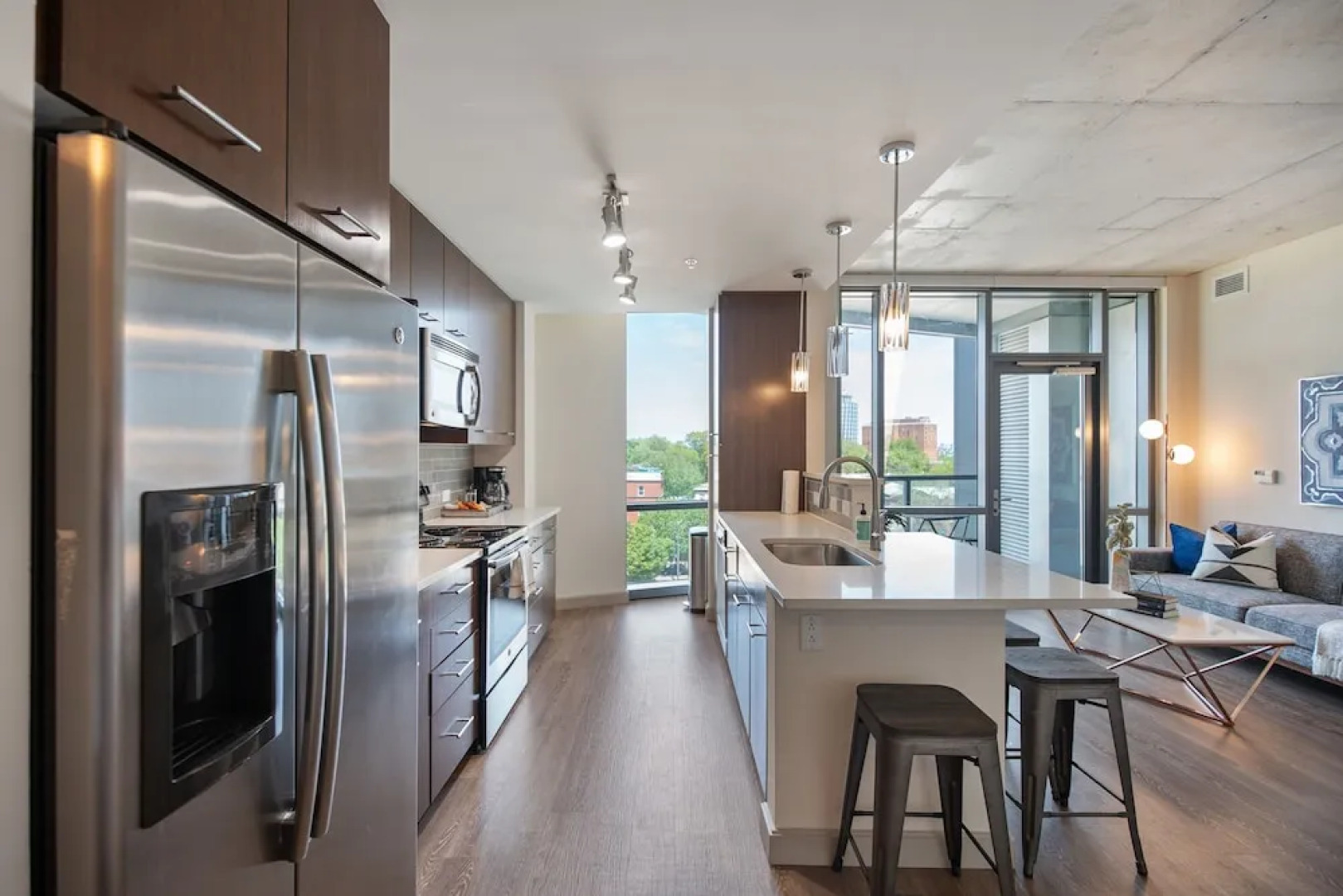 The Luxe Suites at University City