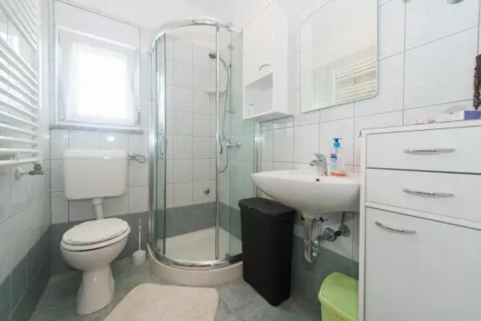 Apartments Holliday House Leylandia