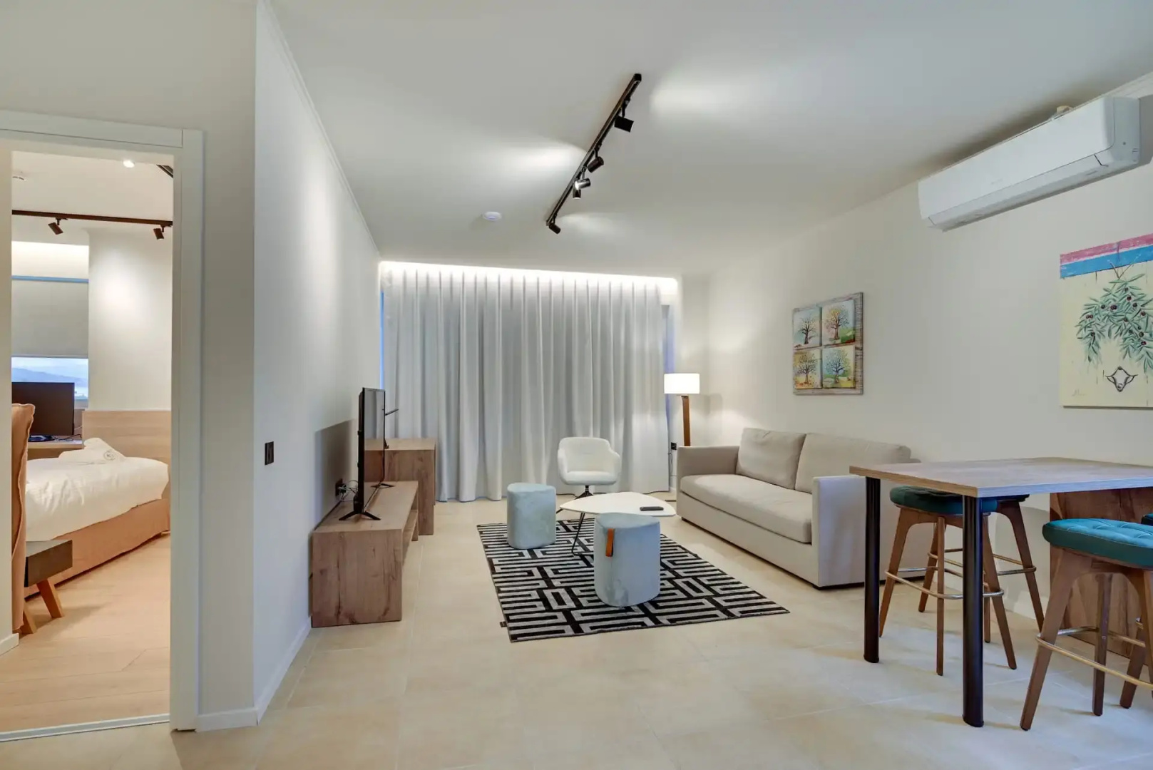 Nomads Lux Studios & Business Center