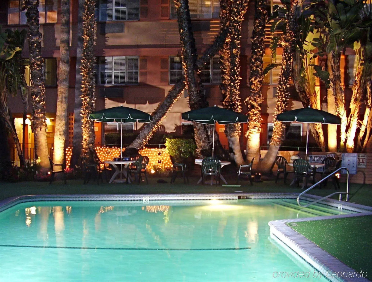 Saga Motor Hotel