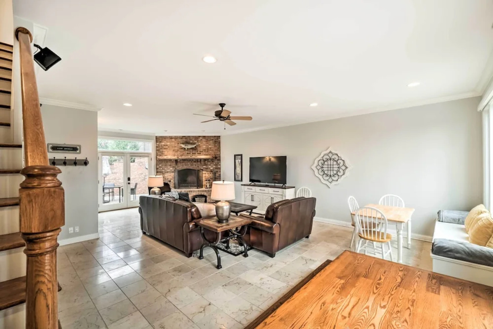 Nashville Area Family Getaway w/ Private Pool!