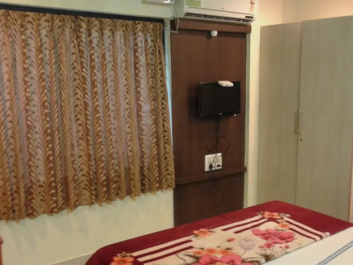 Hotel sringeri residency