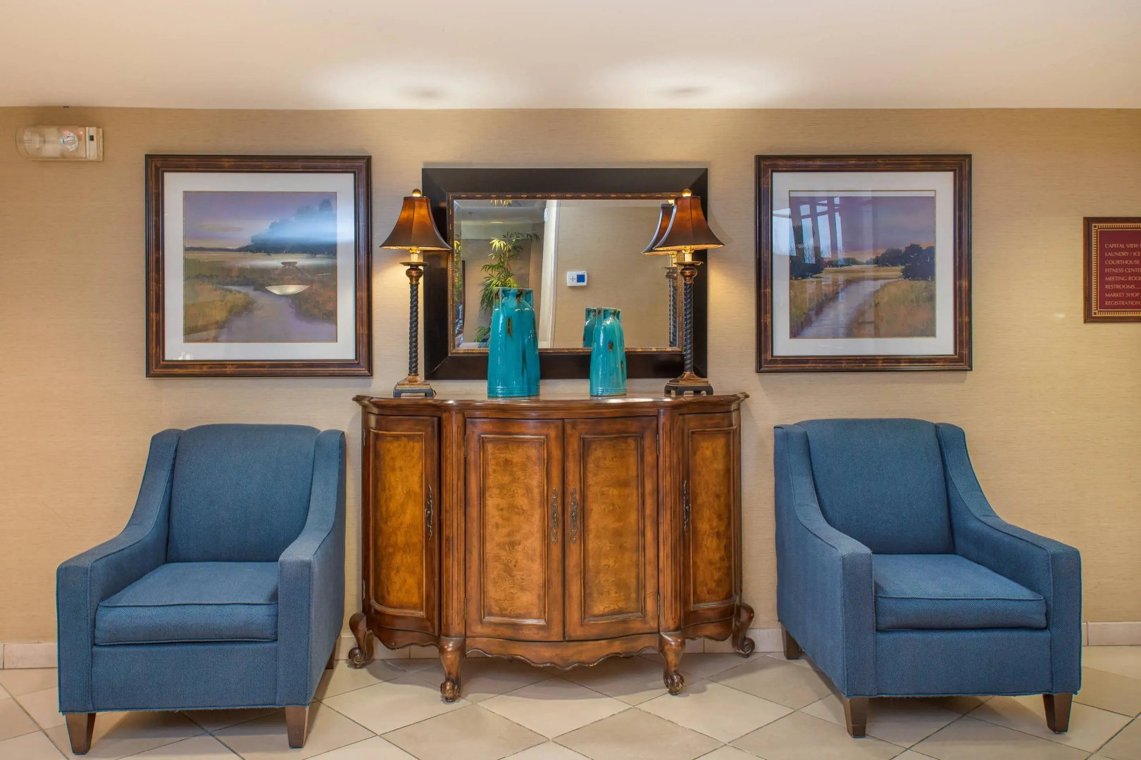 Arlington Court Suites, a Clarion Collection Hotel