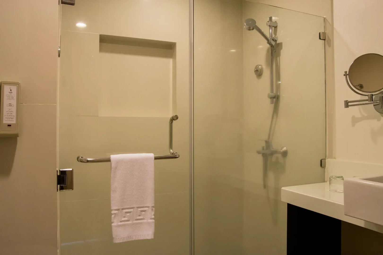 Seda Abreeza - Newly Renovated